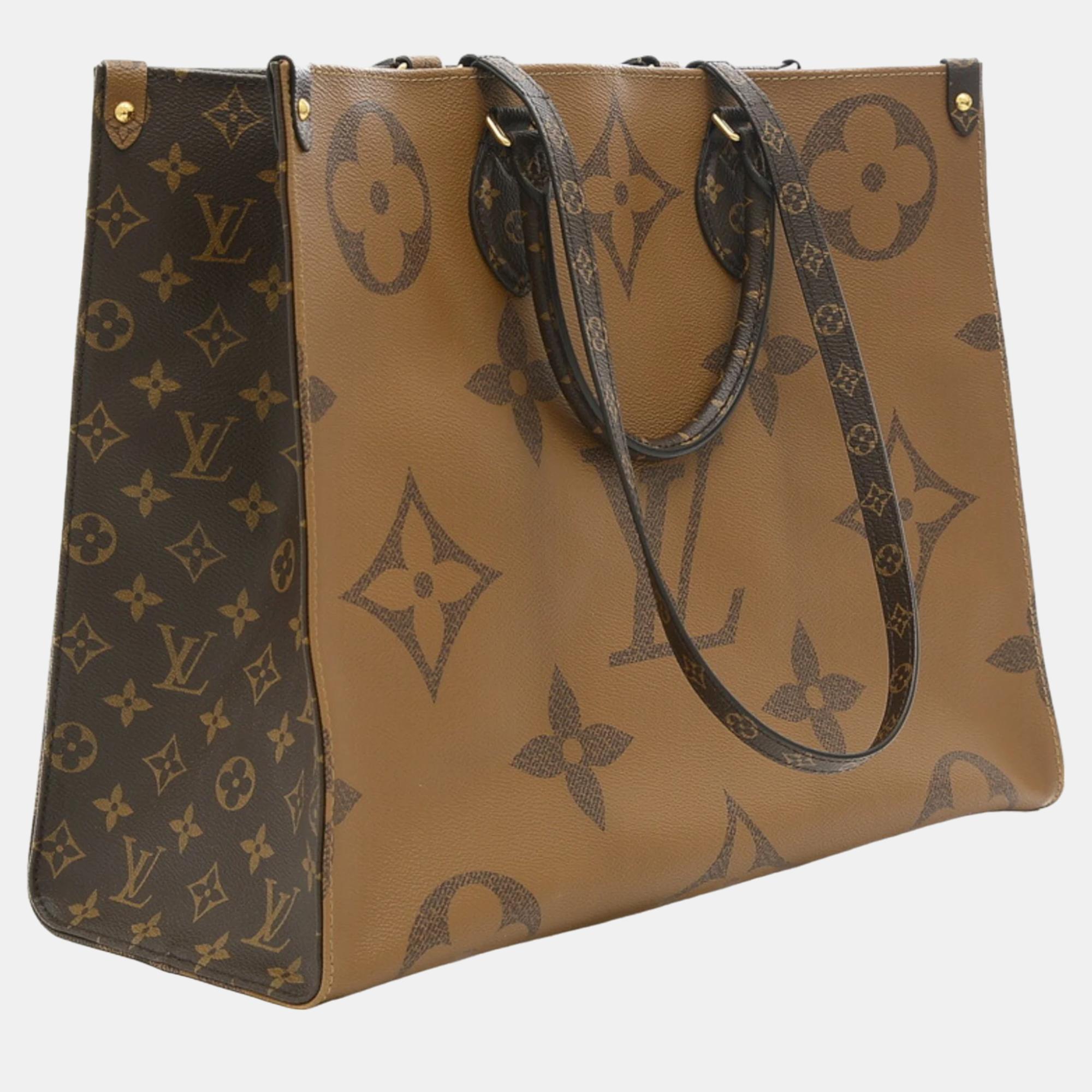 

Louis Vuitton Monogram Giant On the Go GM Tote Bag, Brown