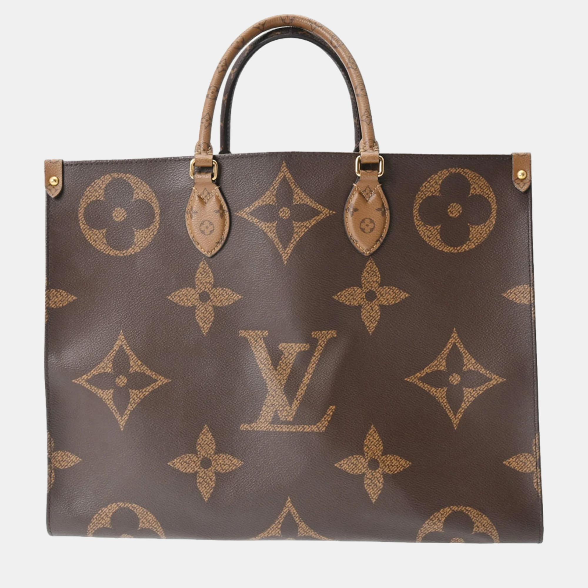 

Louis Vuitton Monogram Giant On the Go GM Tote Bag, Brown