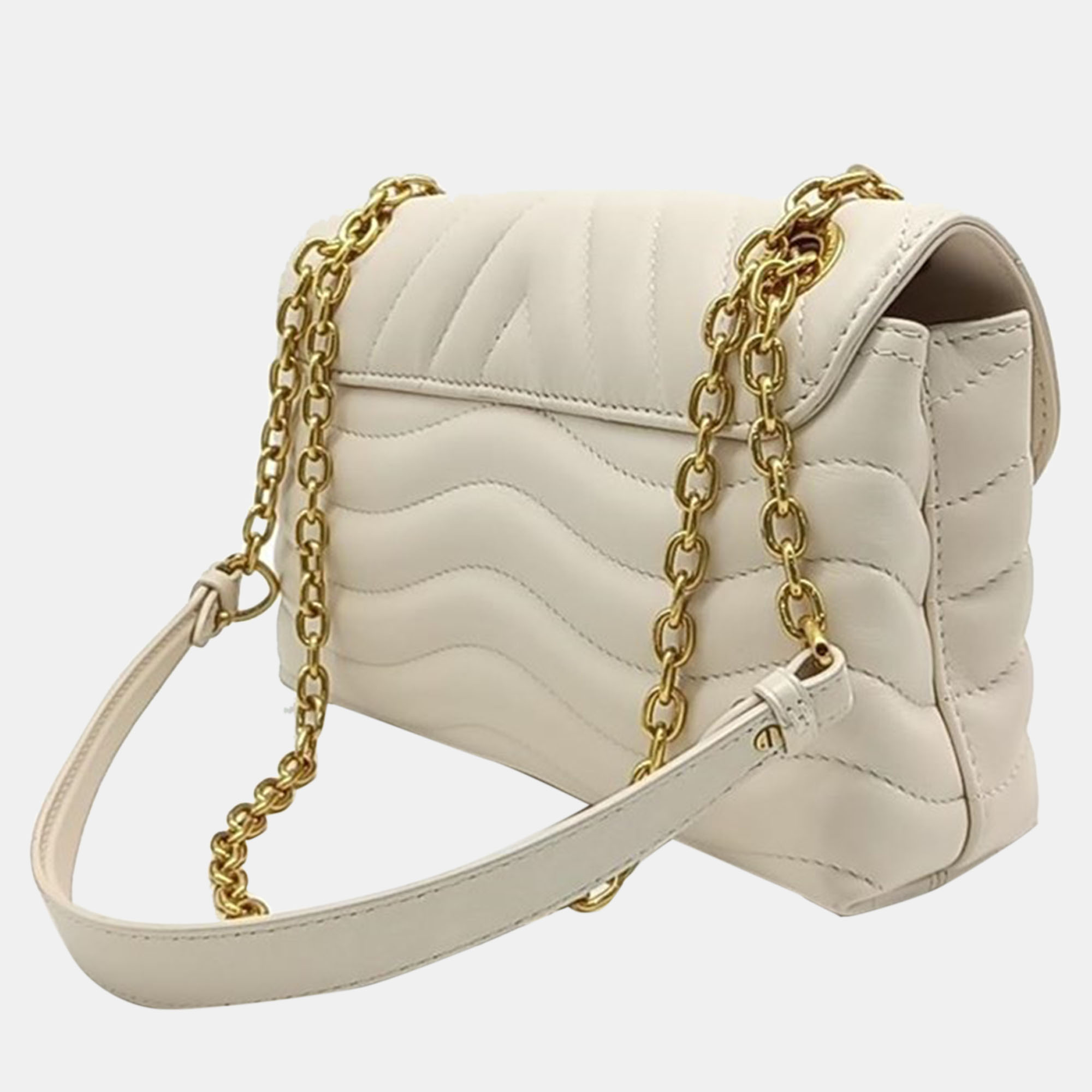 

Louis Vuitton New Wave Chain Bag M58549, Cream