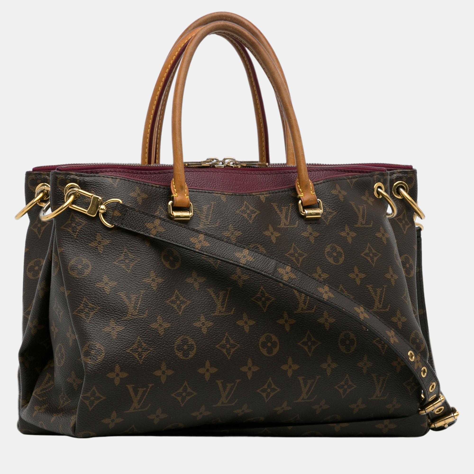 

Louis Vuitton Brown Monogram Pallas MM