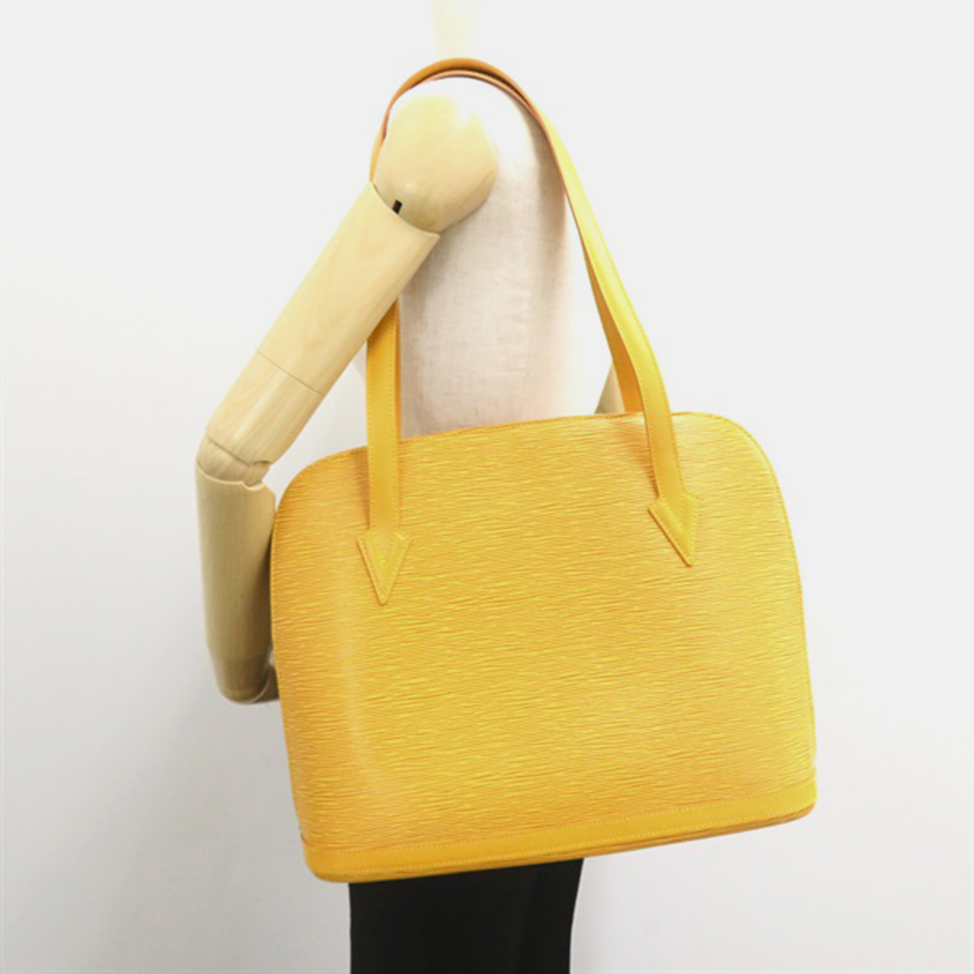 

Louis Vuitton Yellow Leather Epi Lussac Tote