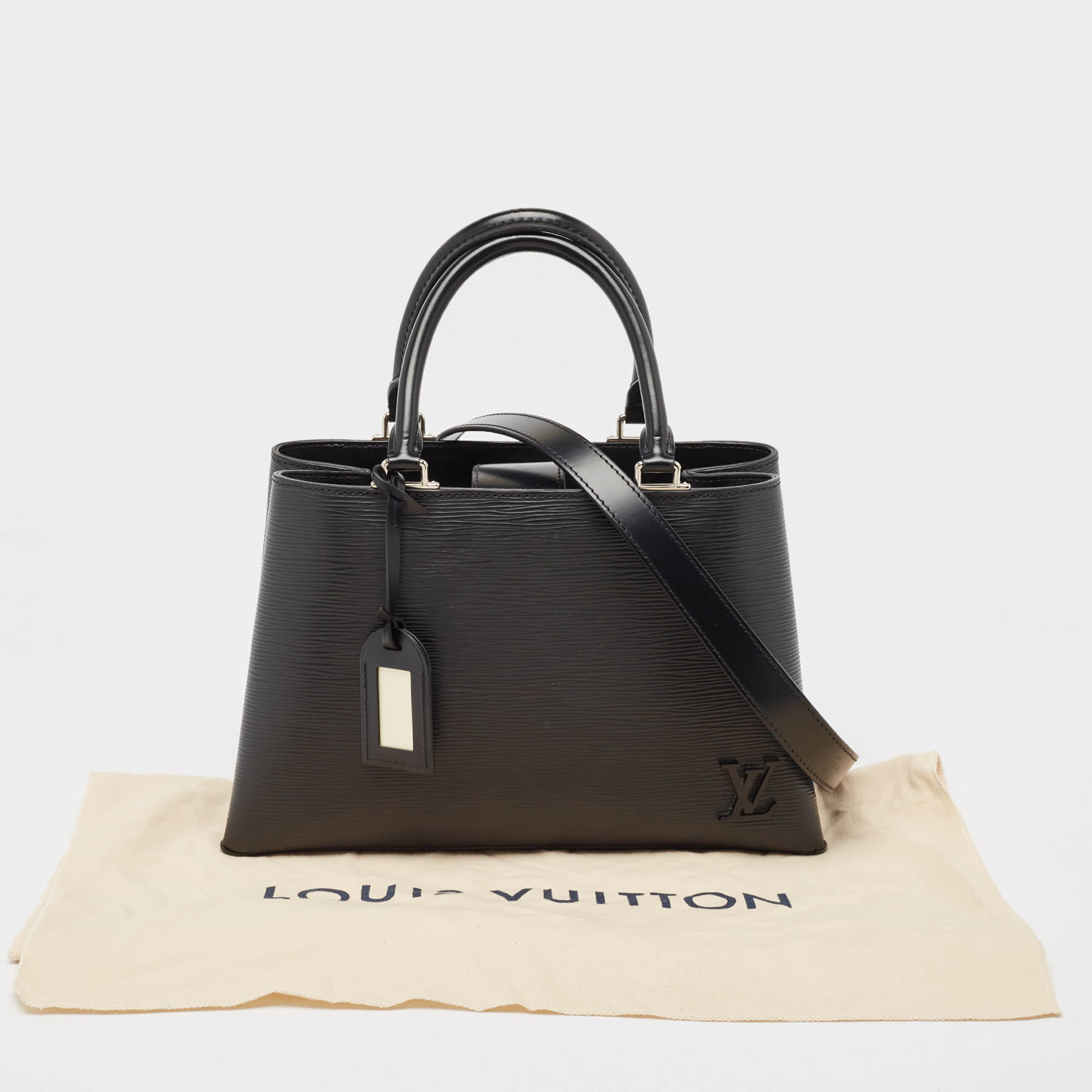 Louis Vuitton Black Epi Leather Kleber MM Bag 