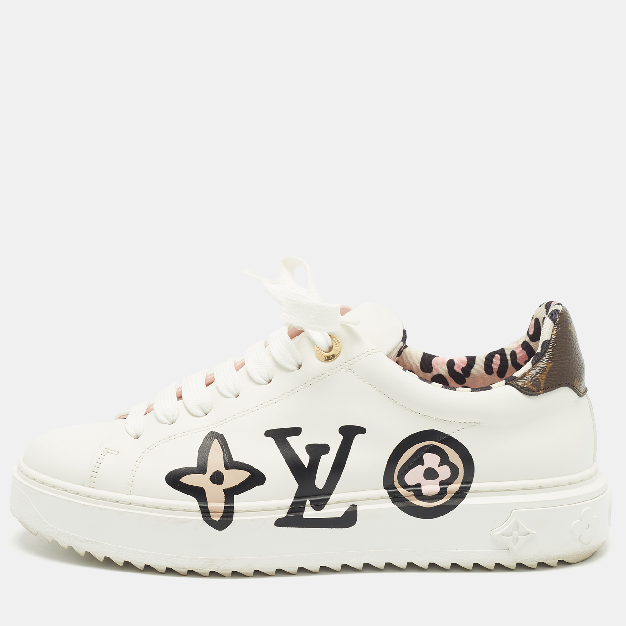 

Louis Vuitton White Leather Graffiti Logo Low Top Sneakers Size