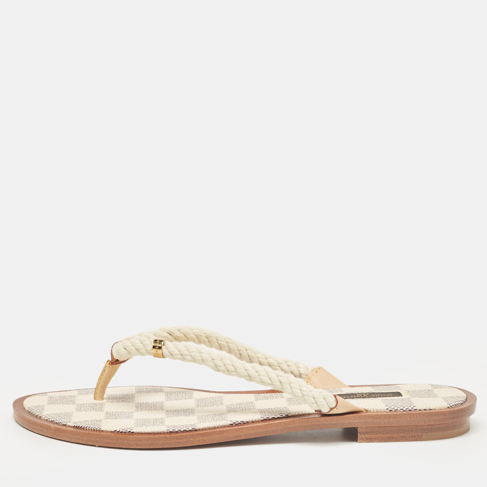 

Louis Vuitton Off White Rope Thong Flats Size