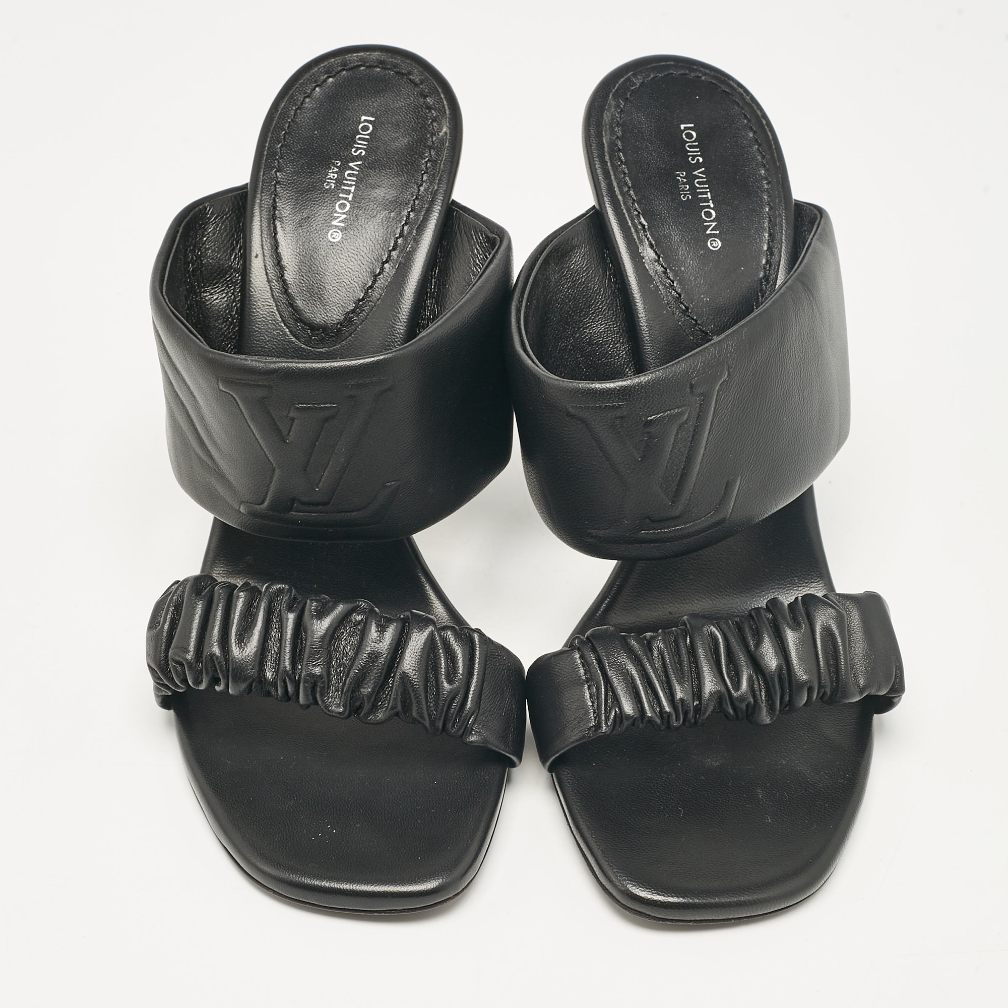 Louis Vuitton Black Pleated Leather Slide Sandals Size 38.5 
