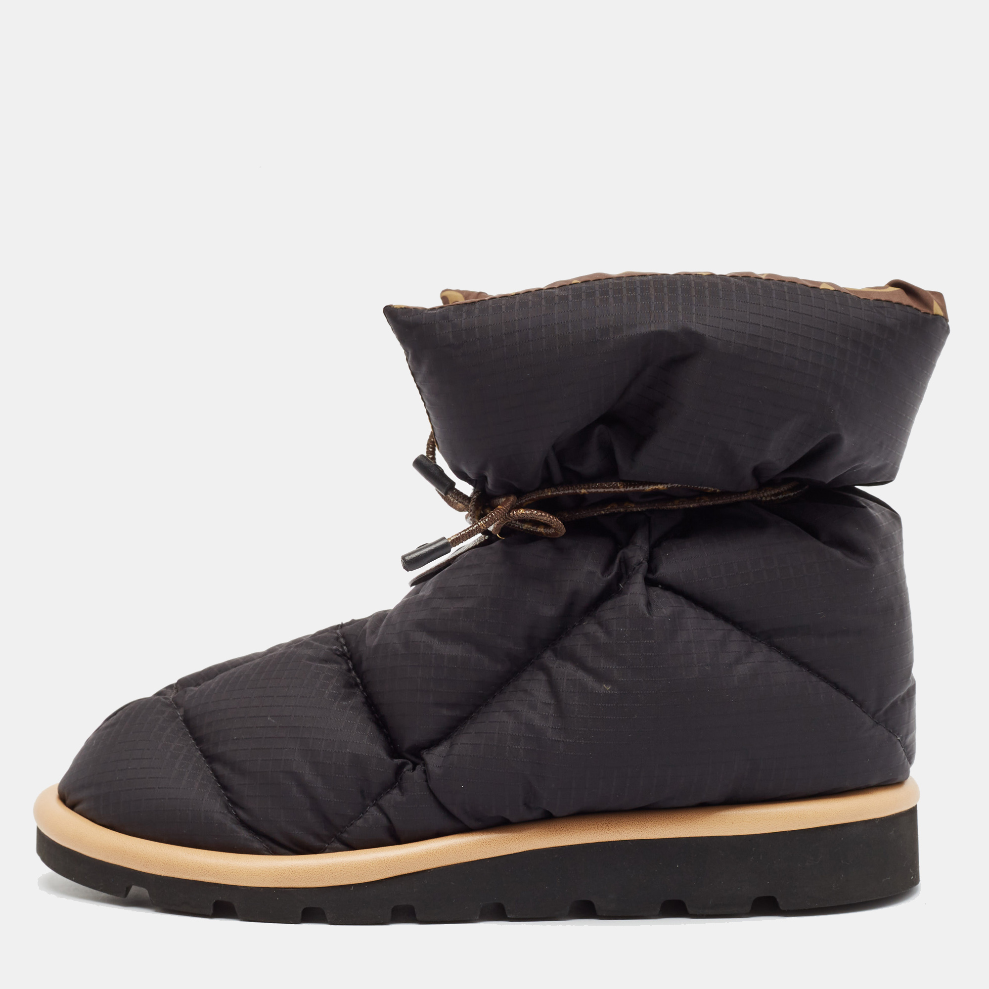 

Louis Vuitton Black Nylon Snow Boots Size