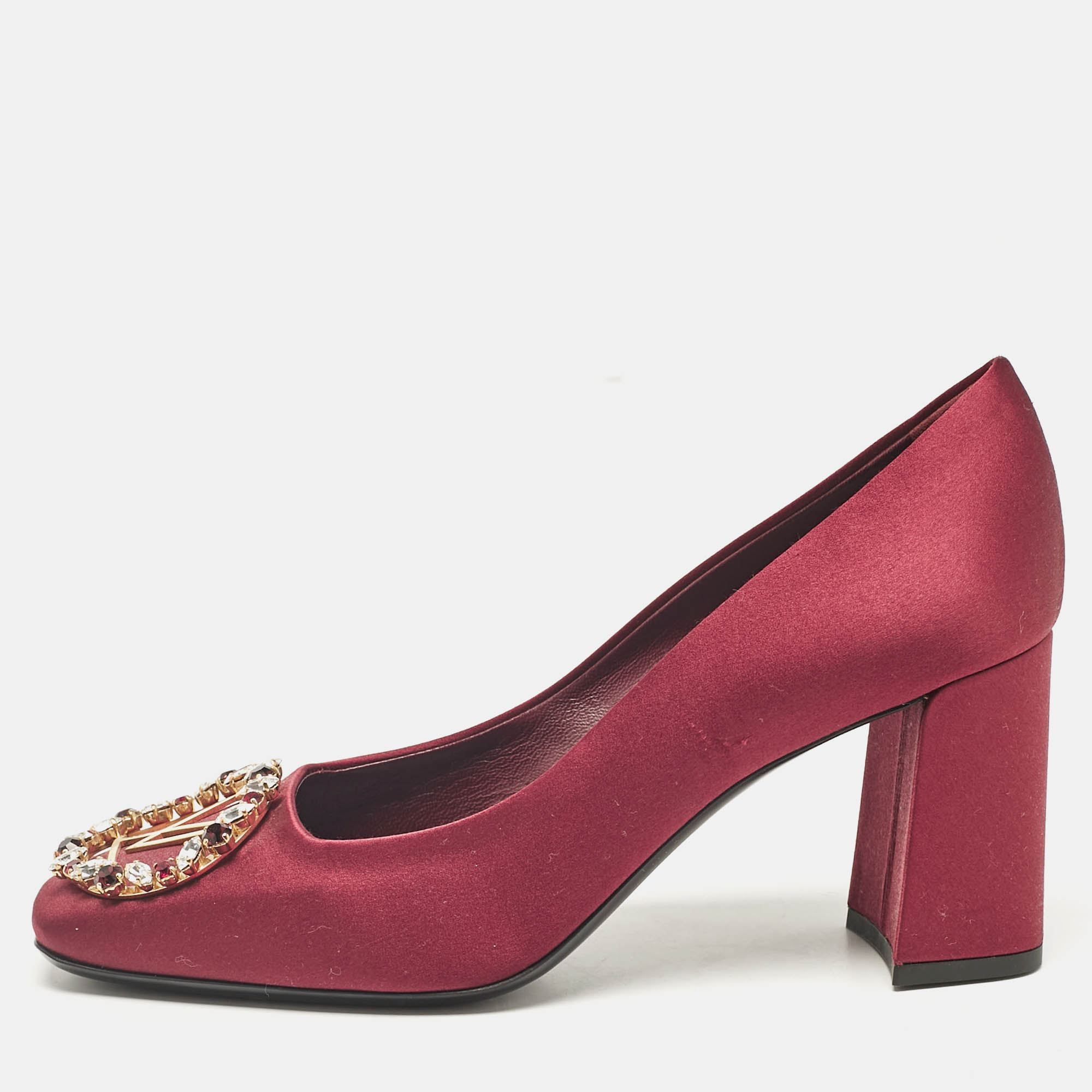 

Louis Vuitton Burgundy Satin Crystal Embellished Madeleine Pumps Size