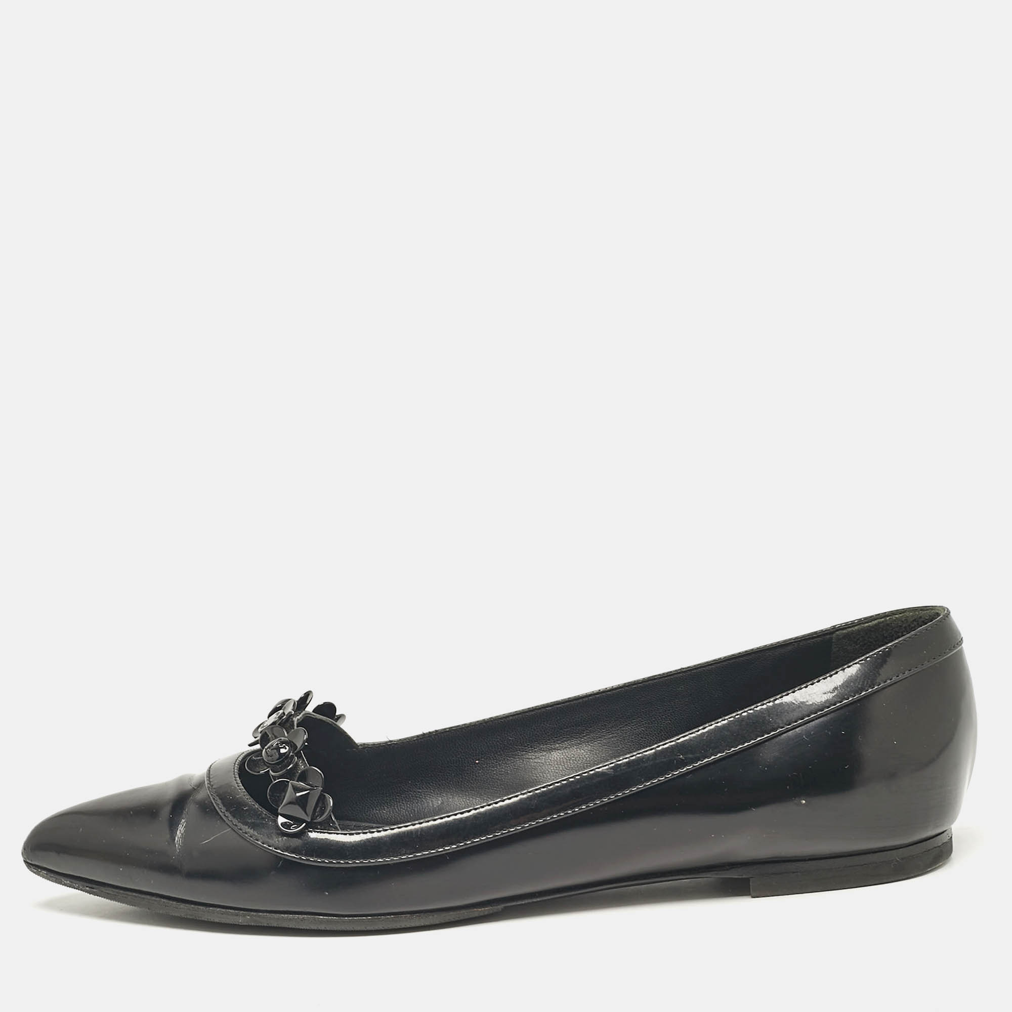 

Louis Vuitton Black Leather Flower Applique Ballet Flats Size