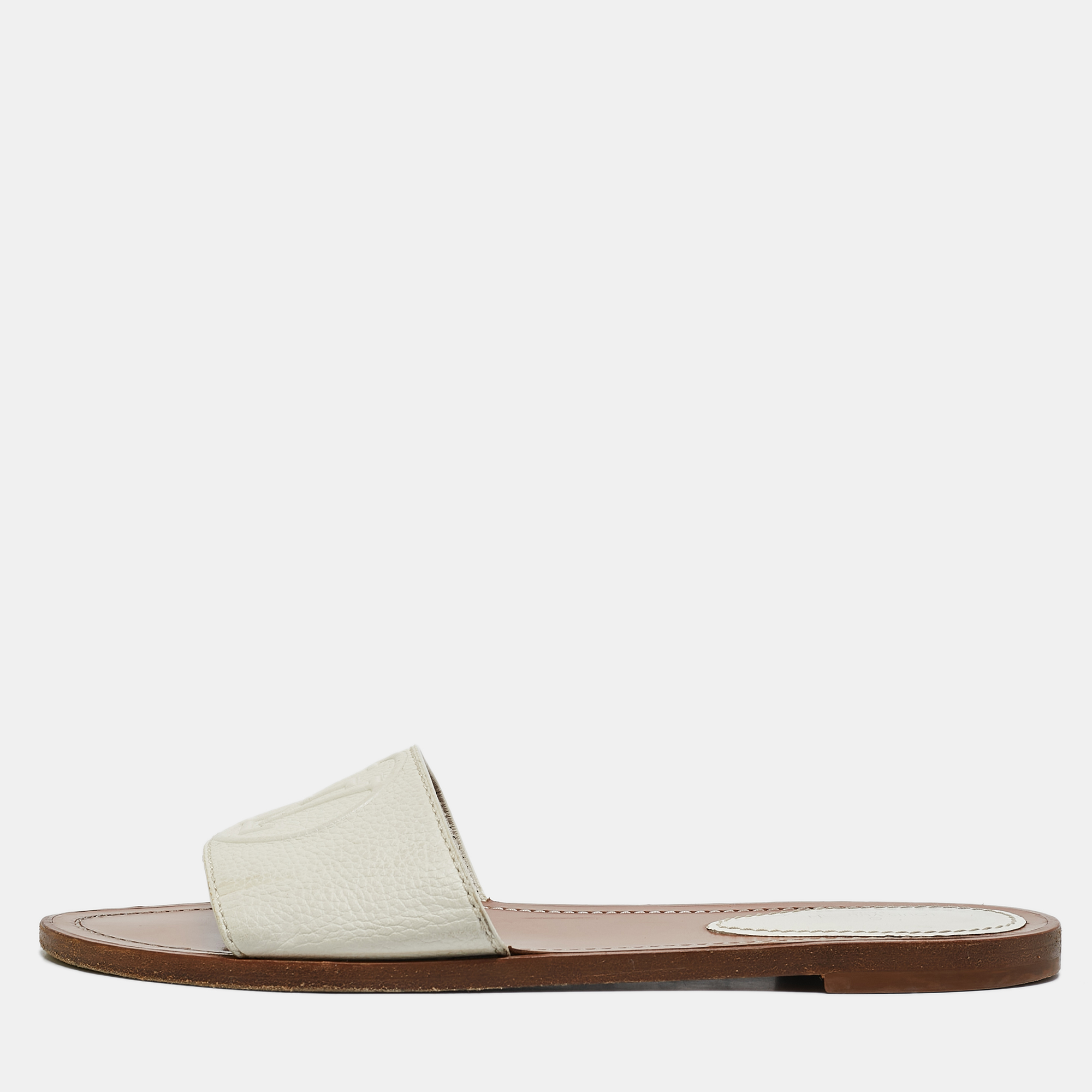 

Louis Vuitton White Leather Lock It Flat Slides Size