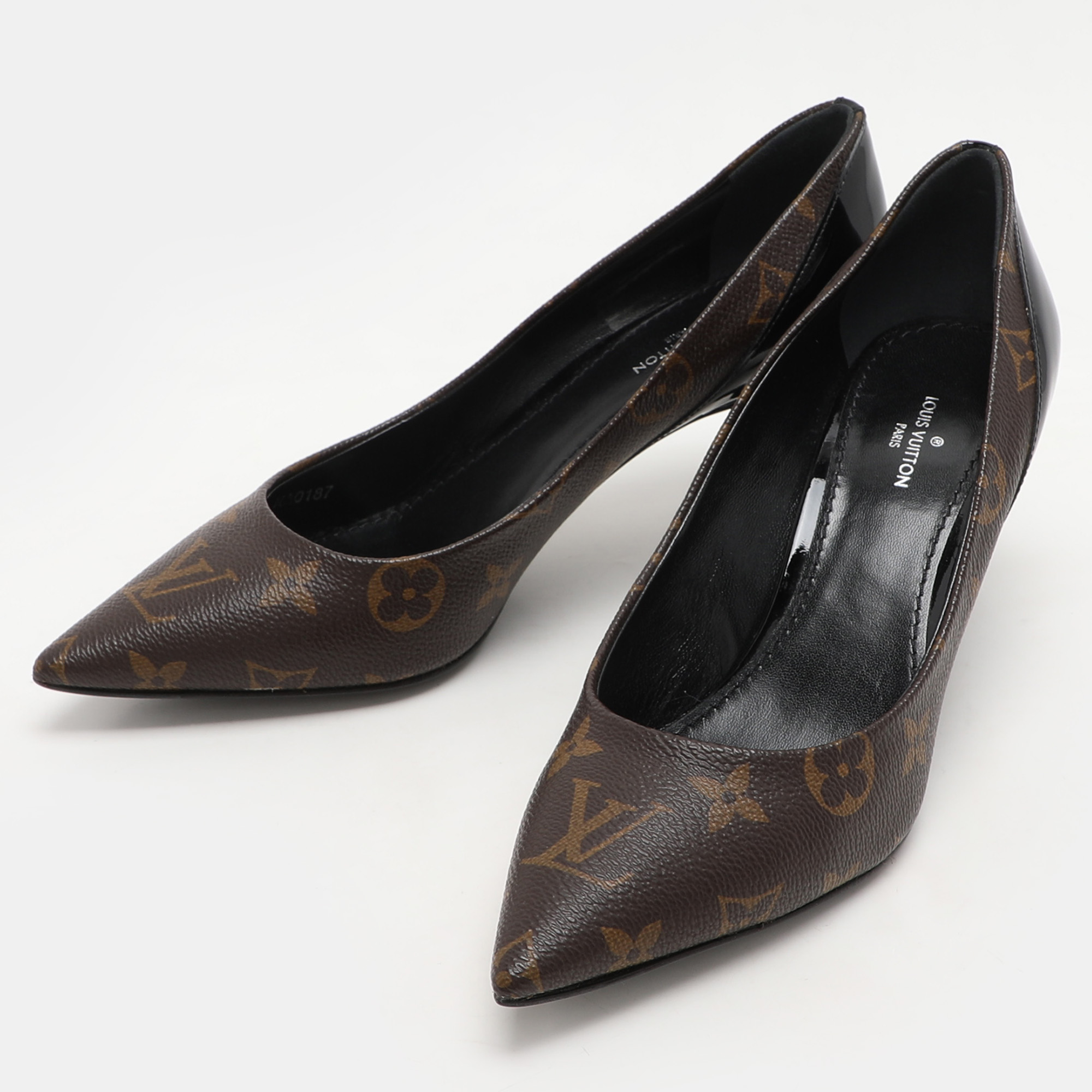 Louis Vuitton Monogram Canvas And Patent Leather Cherie Pumps Size 36.5 