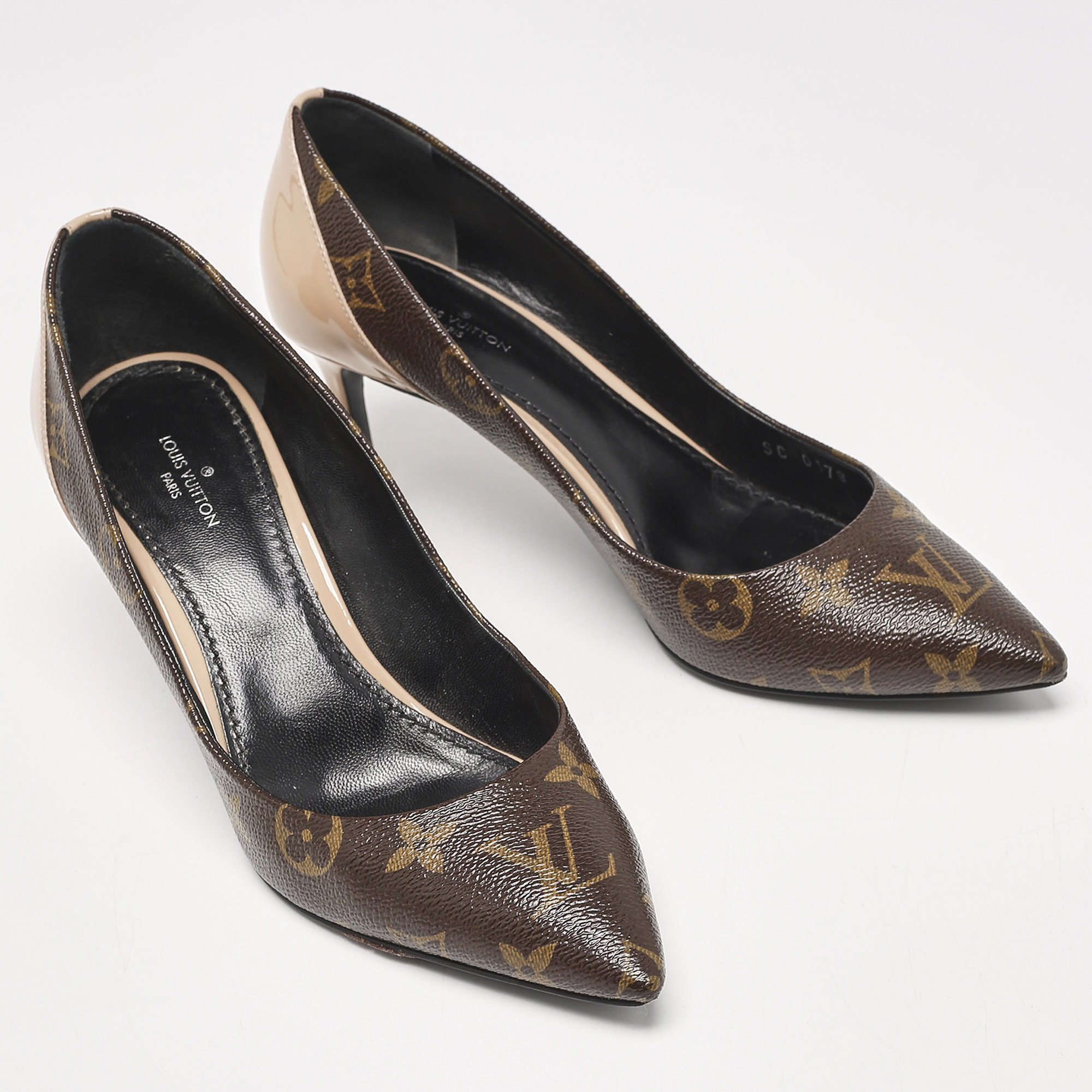 Louis Vuitton Brown/Beige Leather and Patent Leather Chérie Pumps Size 36.5 