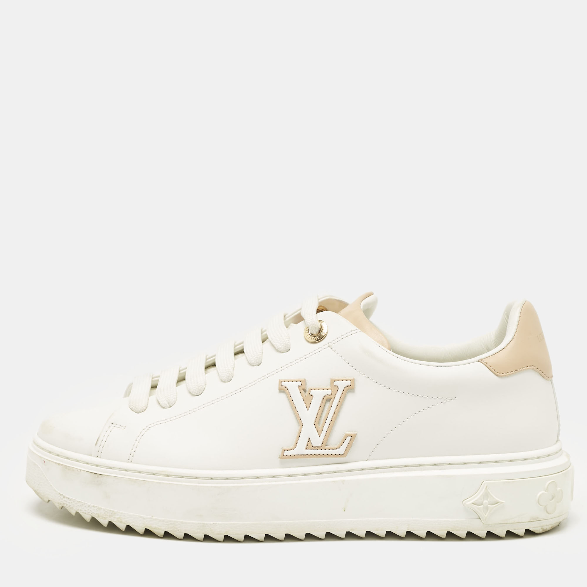 

Louis Vuitton White/Beige Leather Time Out Sneakers Size