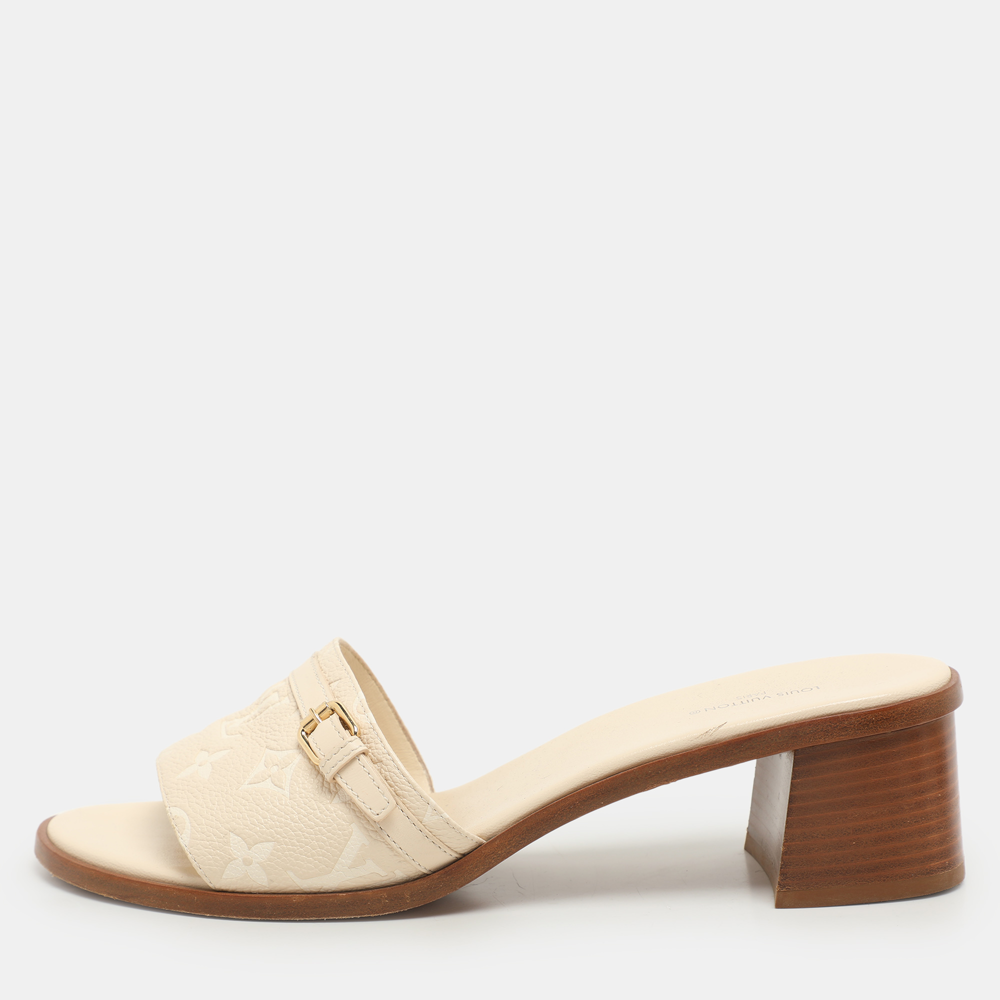 

Louis Vuitton Cream Leather Monogram Slides Size