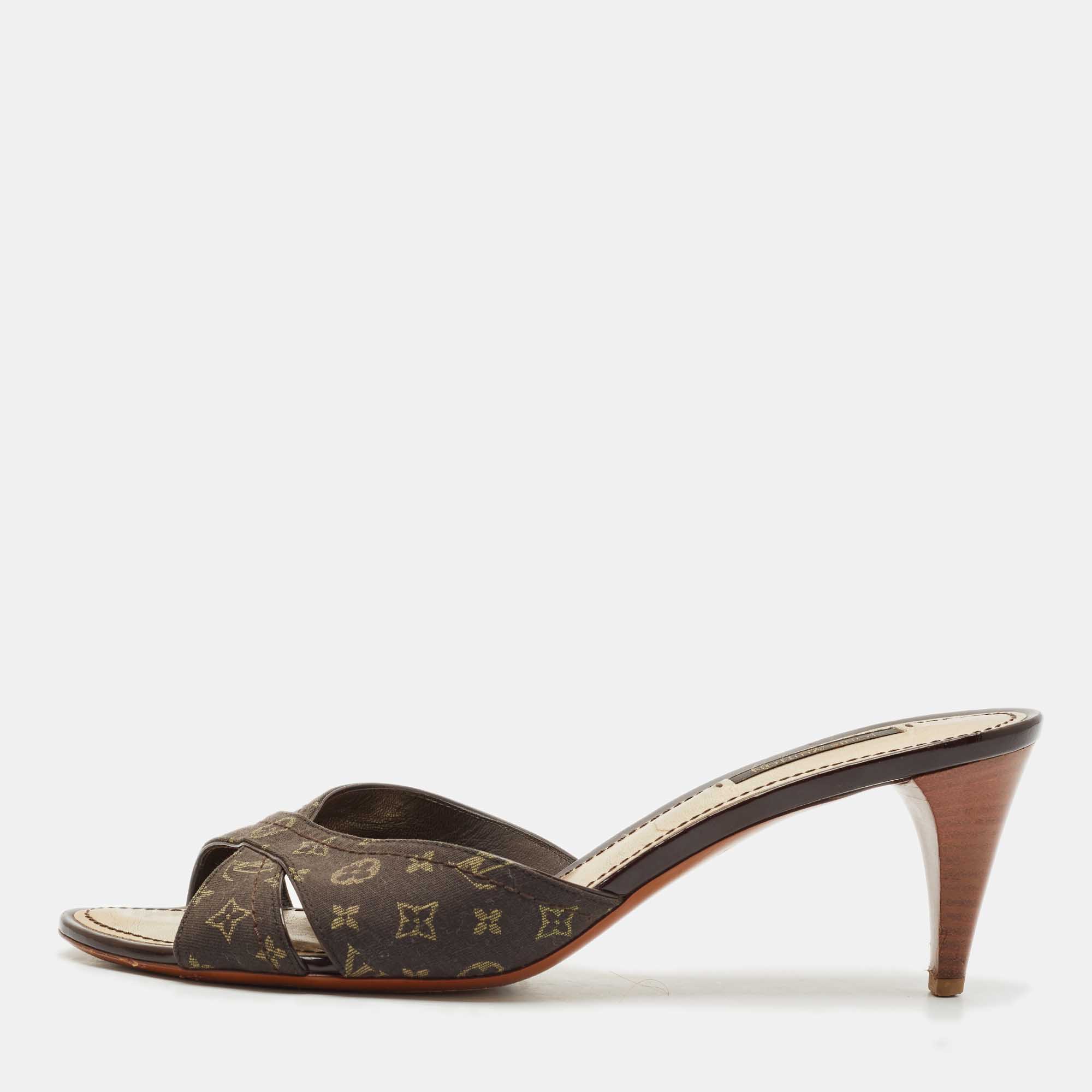 

Louis Vuitton Brown Canvas Monogram Denim Slide Sandals Size