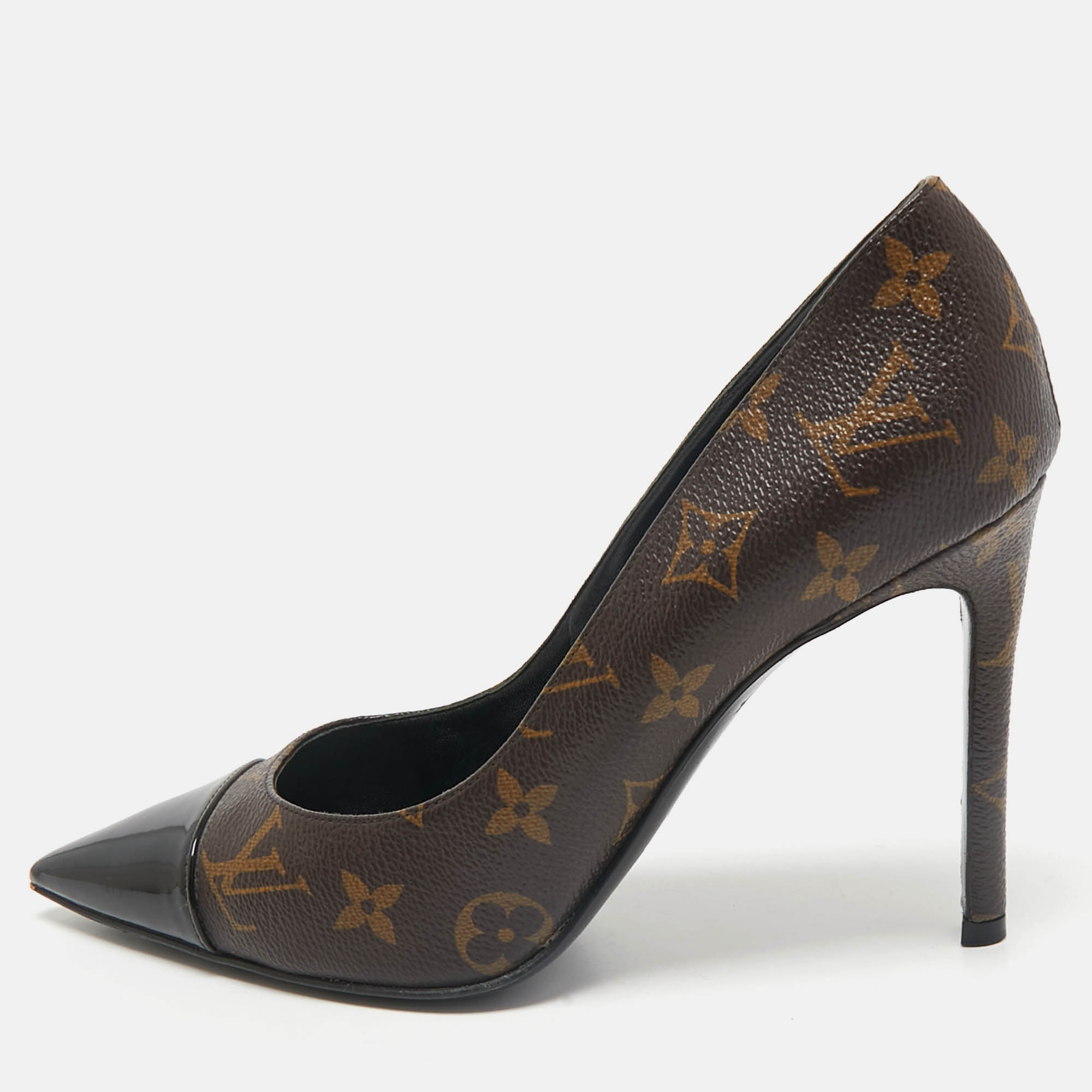 

Louis Vuitton Brown Coated Canvas and Patent Leather Cheri Pumps Size