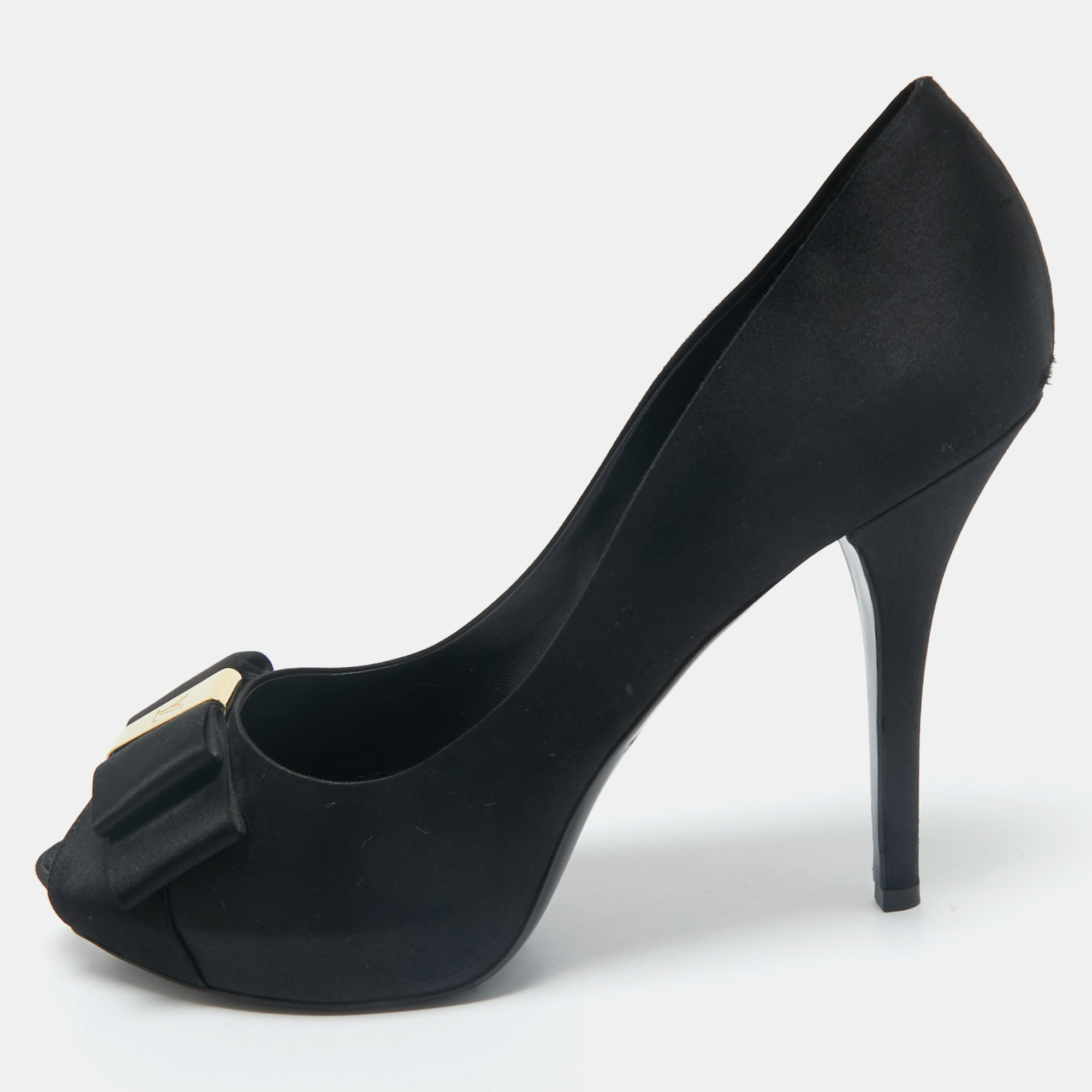 

Louis Vuitton Black Satin Peep Toe Platform Pumps Size