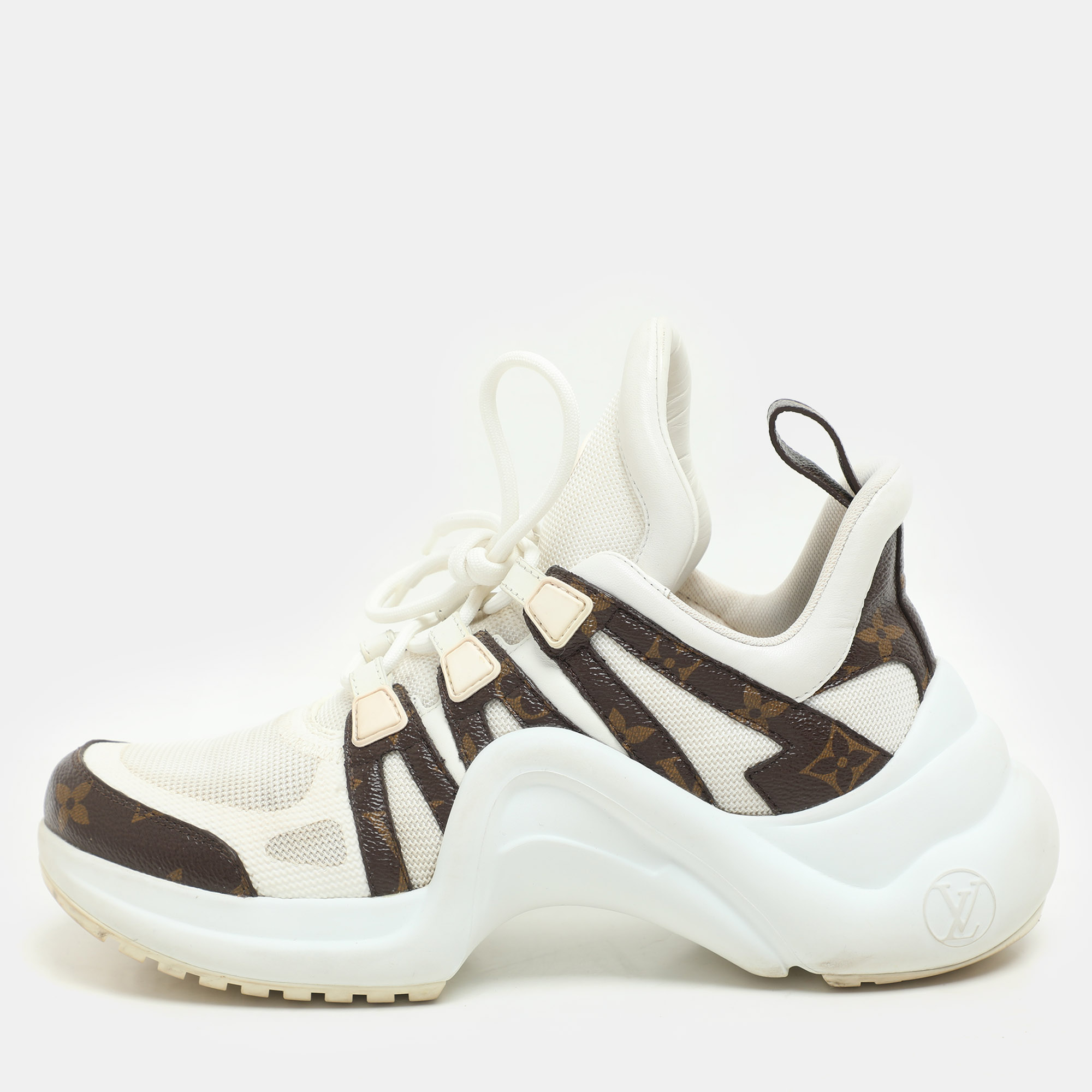 

Louis Vuitton White/Brown Mesh and Monogram Coated Canvas Archlight Low-Top Sneakers Size