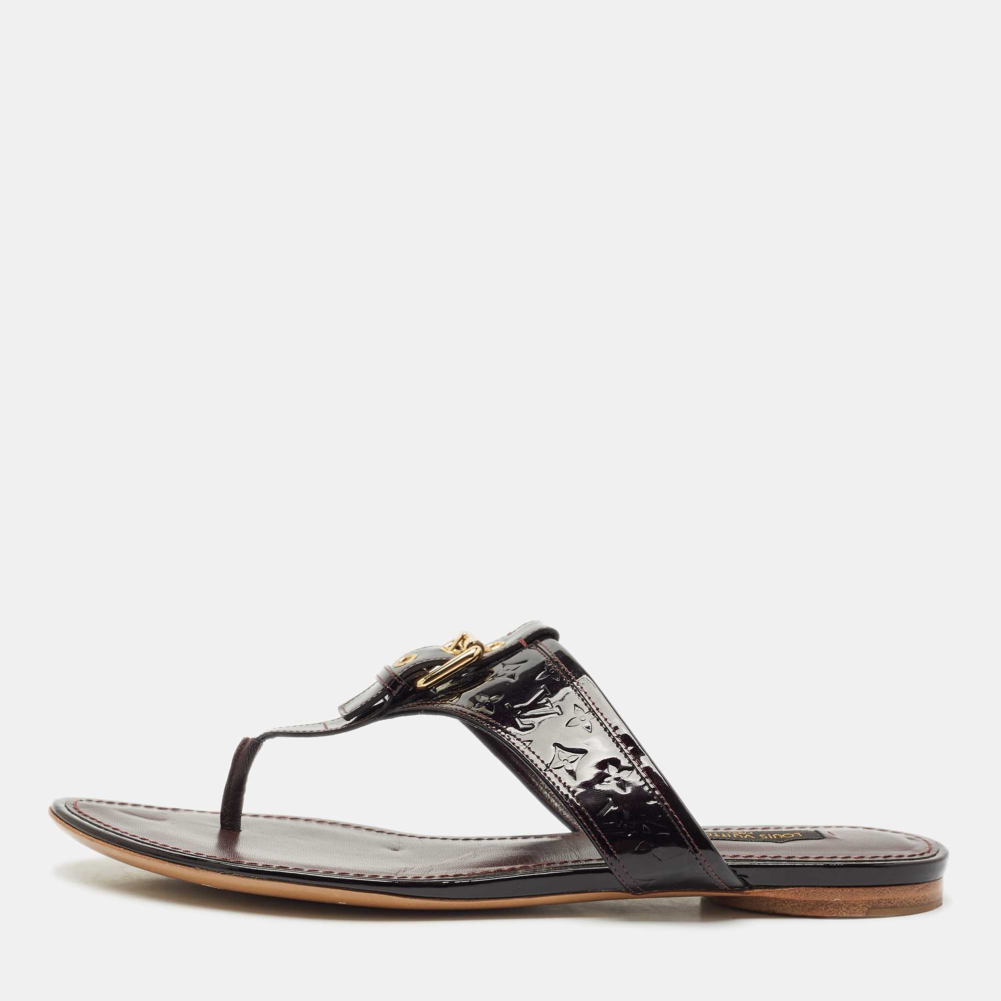 

Louis Vuitton Burgundy Patent Leather Thong Flat Slides Size