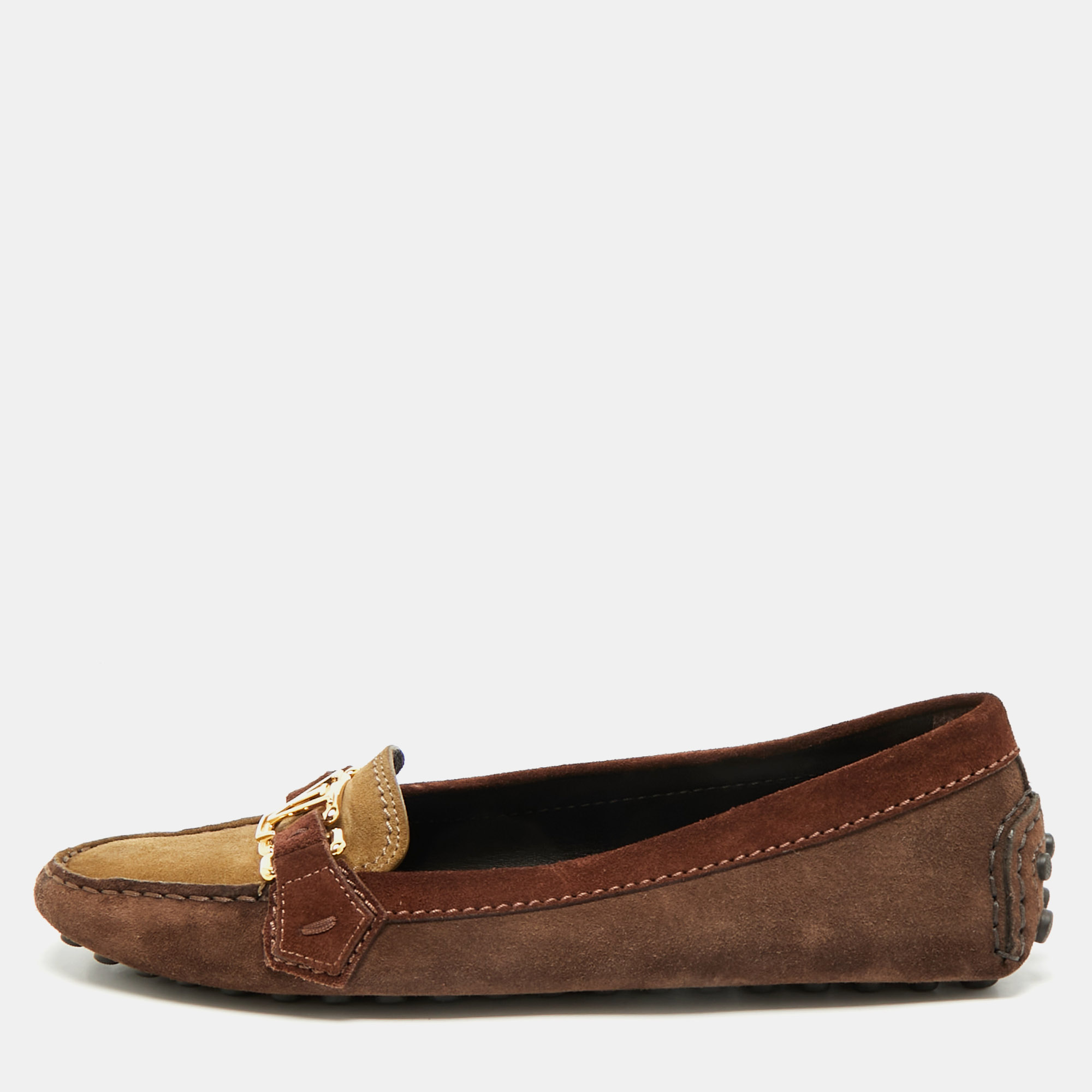 

Louis Vuitton Brown/Beige Suede Oxford Slip On Loafers Size