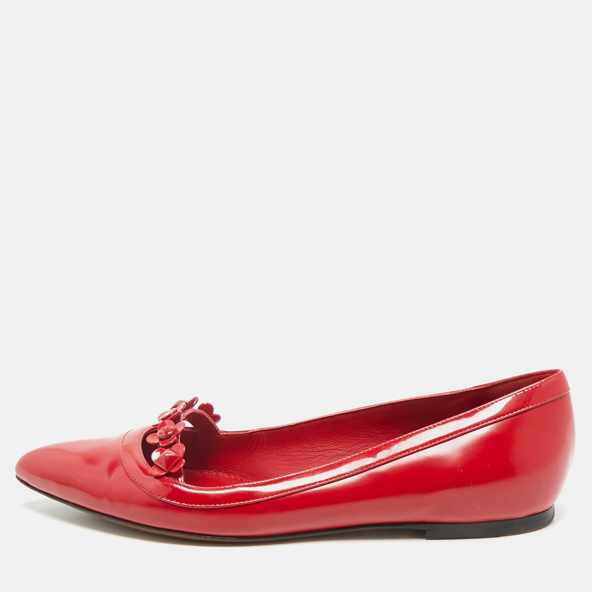 

Louis Vuitton Red Patent and Leather Floral Ballet Flats Size