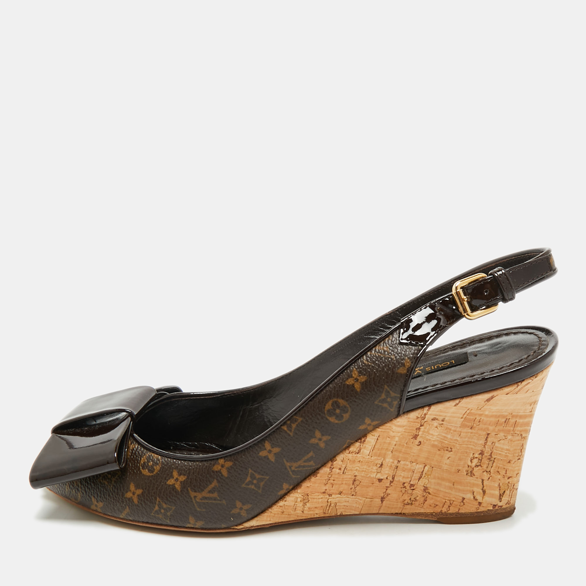 

Louis Vuitton Brown Monogram Canvas and Patent Bow Rivoli Slingback Wedge Sandals Size