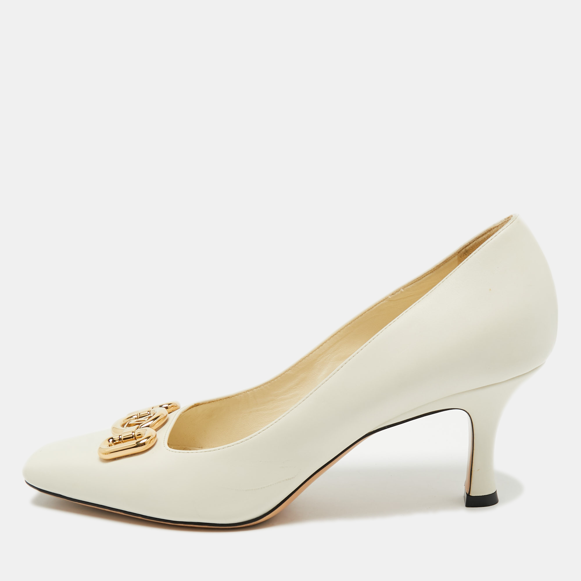 

Louis Vuitton Cream Leather Rotary Square Toe Pumps Size