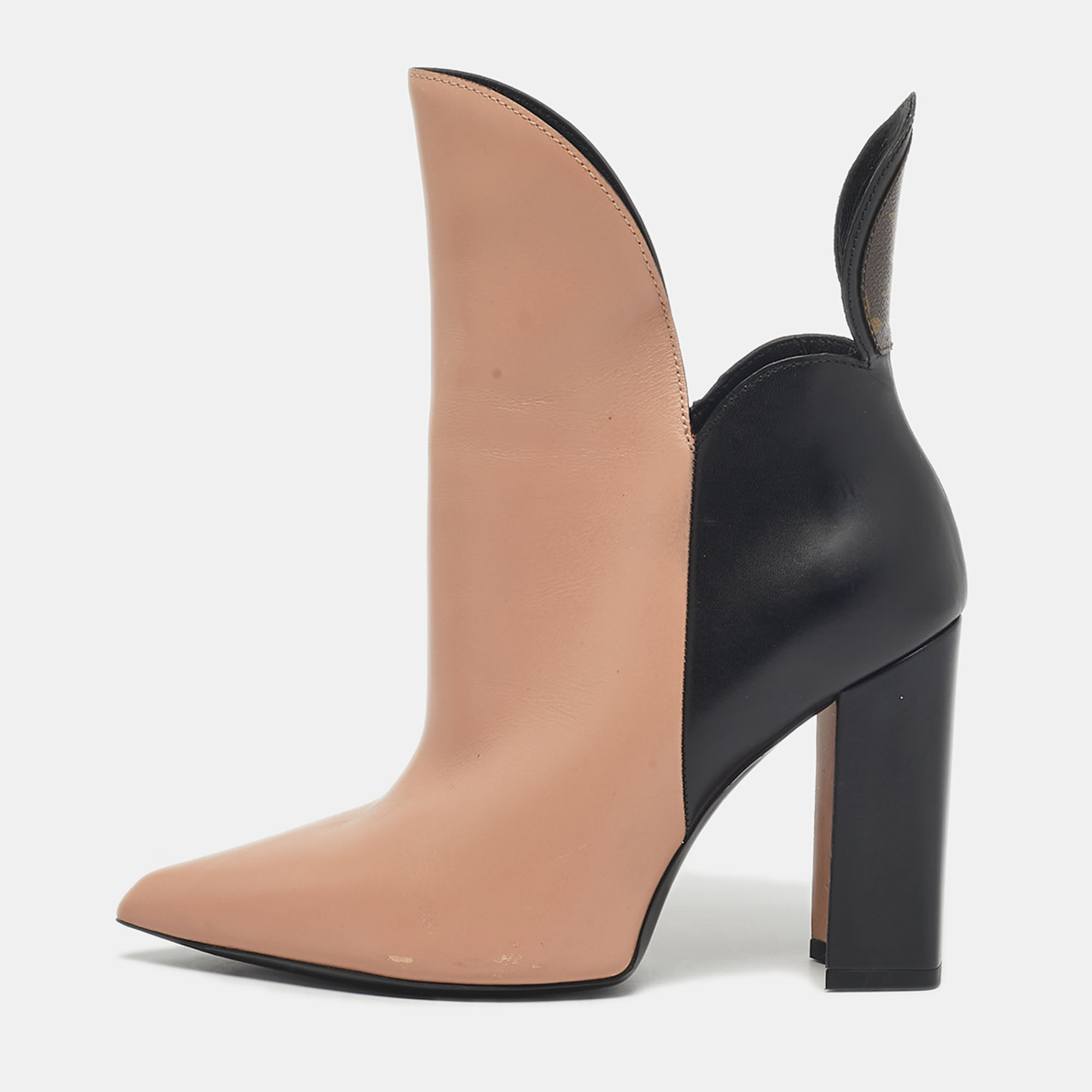 

Louis Vuitton Pink/Black Leather Gamble Diva Boots Size, Beige
