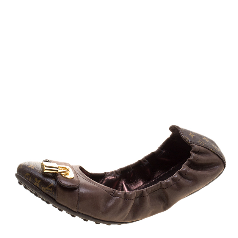 Pre Owned Louis Vuitton Brown Monogram Canvas and Leather Lucky Ballet Flats Size 40