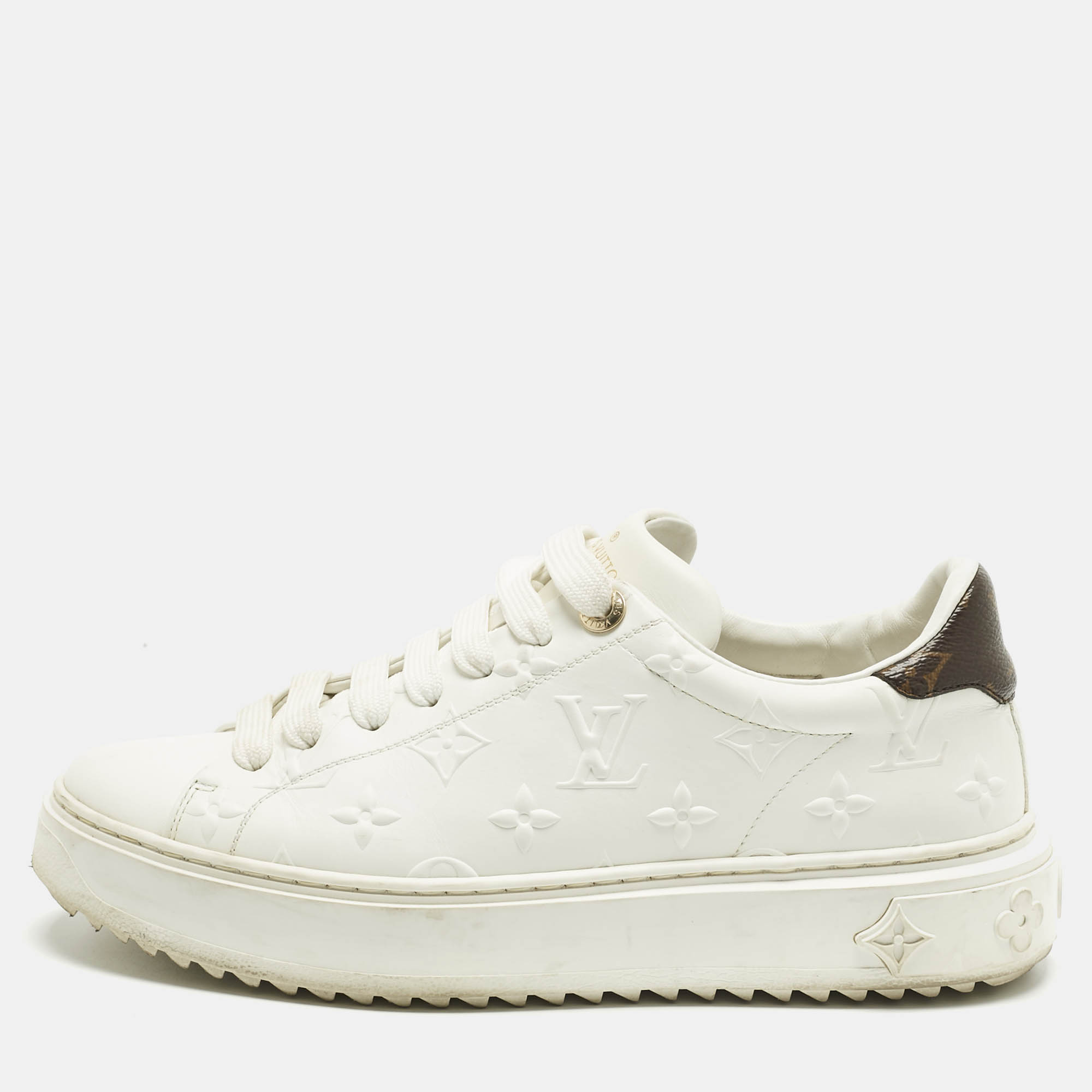 Pre-owned Louis Vuitton White Embossed Monogram Leather Time Out Low Top Sneakers Size 37.5