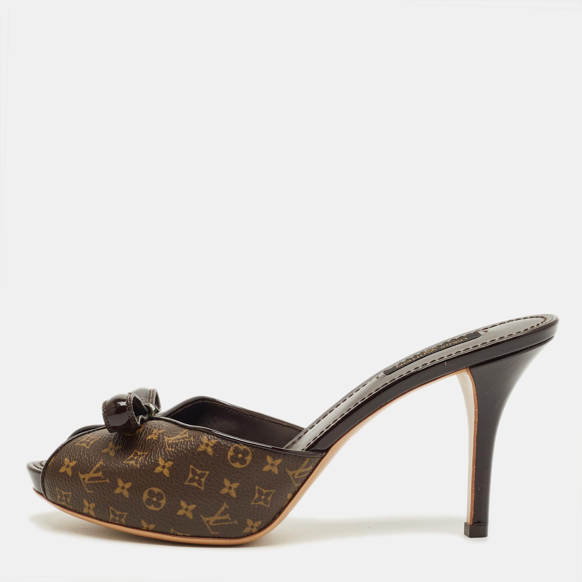 Pre-owned Louis Vuitton Brown Monogram Canvas And Patent Leather Malibu Slides Sandals Size 38