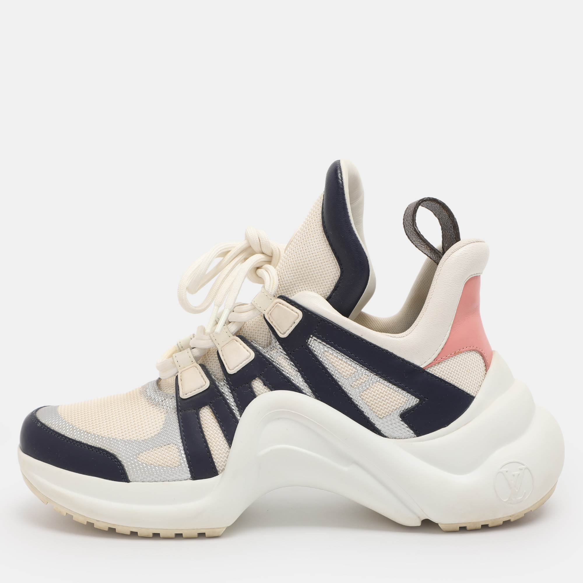 

Louis Vuitton White/Navy Blue Mesh and Monogram Canvas Archlight Sneakers Size