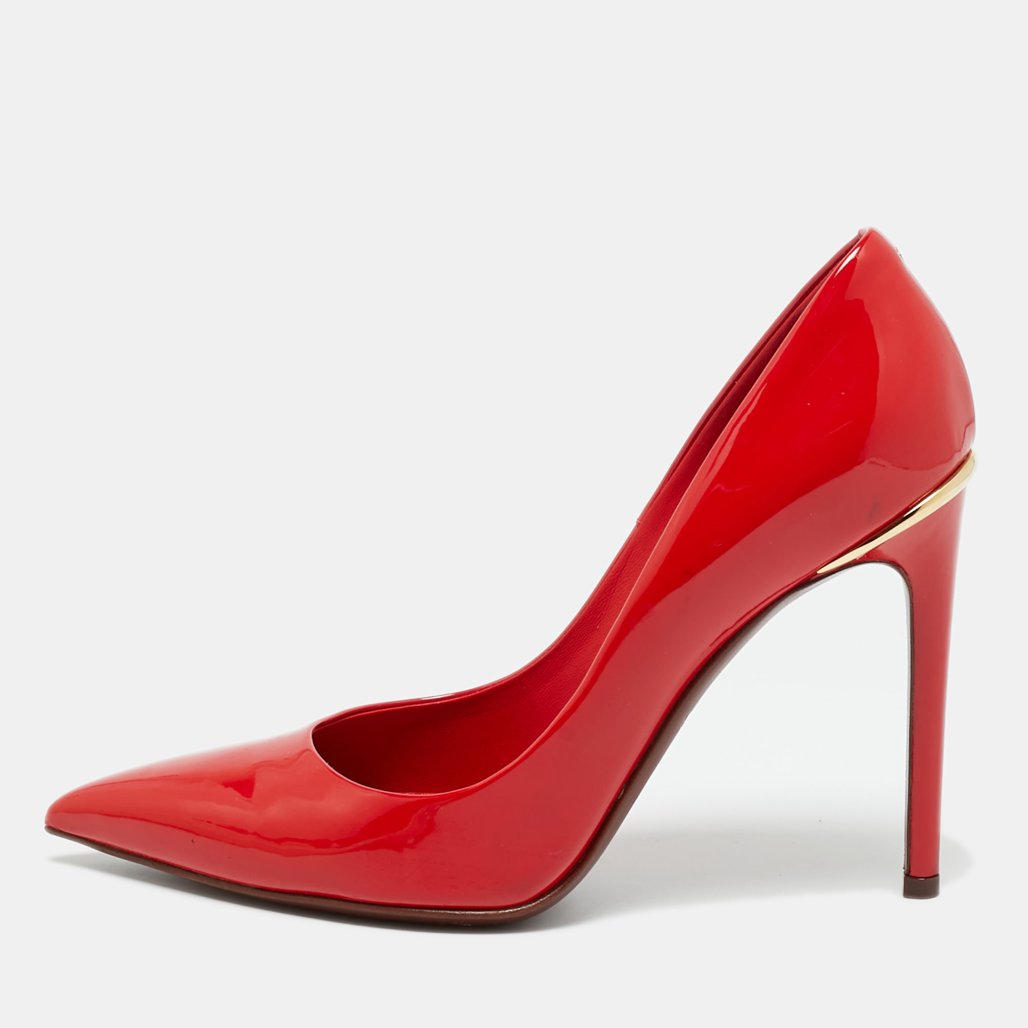 Click to view more detailed imagery on our partner's website Pre-owned Louis Vuitton Eyeline Size 37.5 Red Patent Leather Pumps