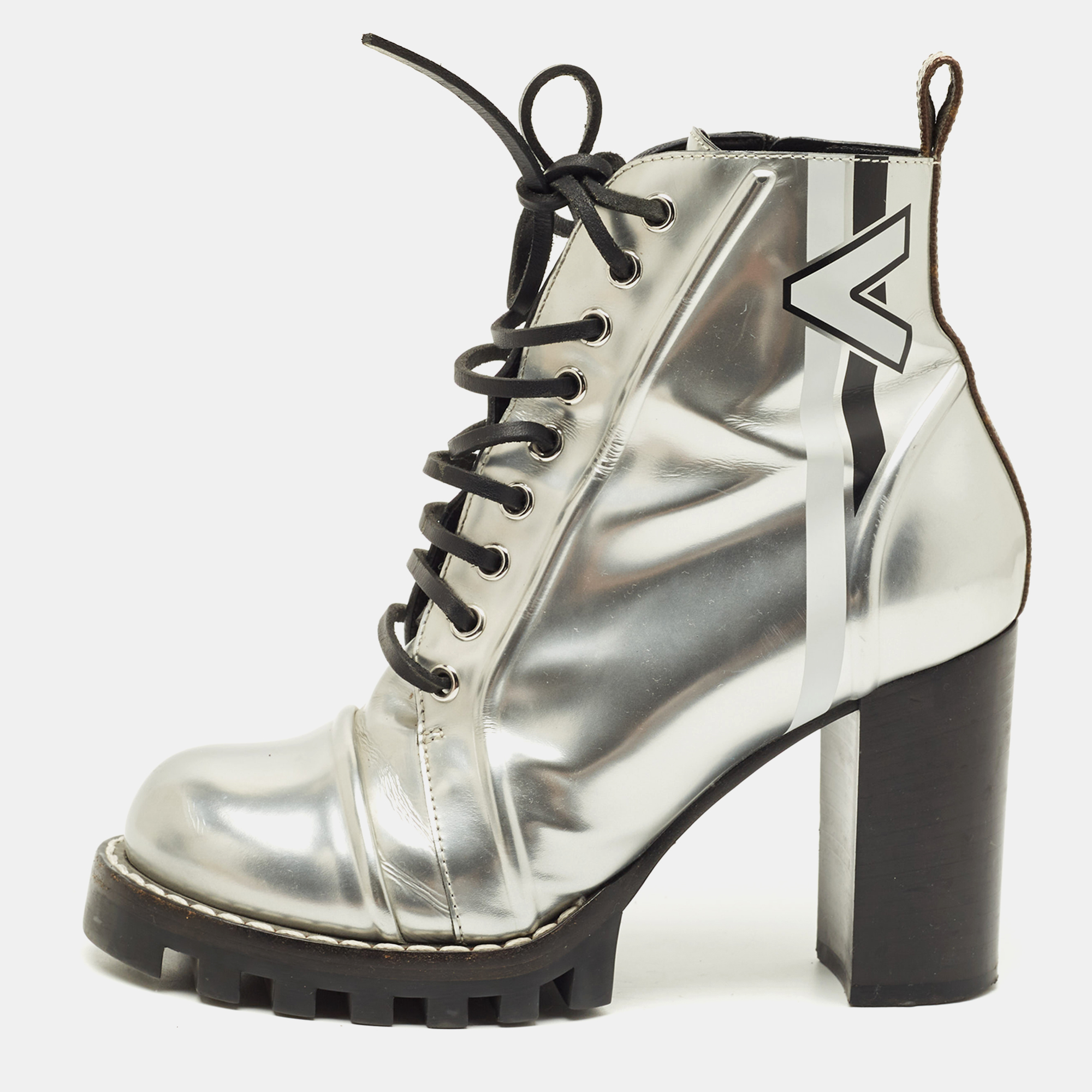 Pre-owned Louis Vuitton Star Trail Size 38 Silver Leather Ankle Length Boots