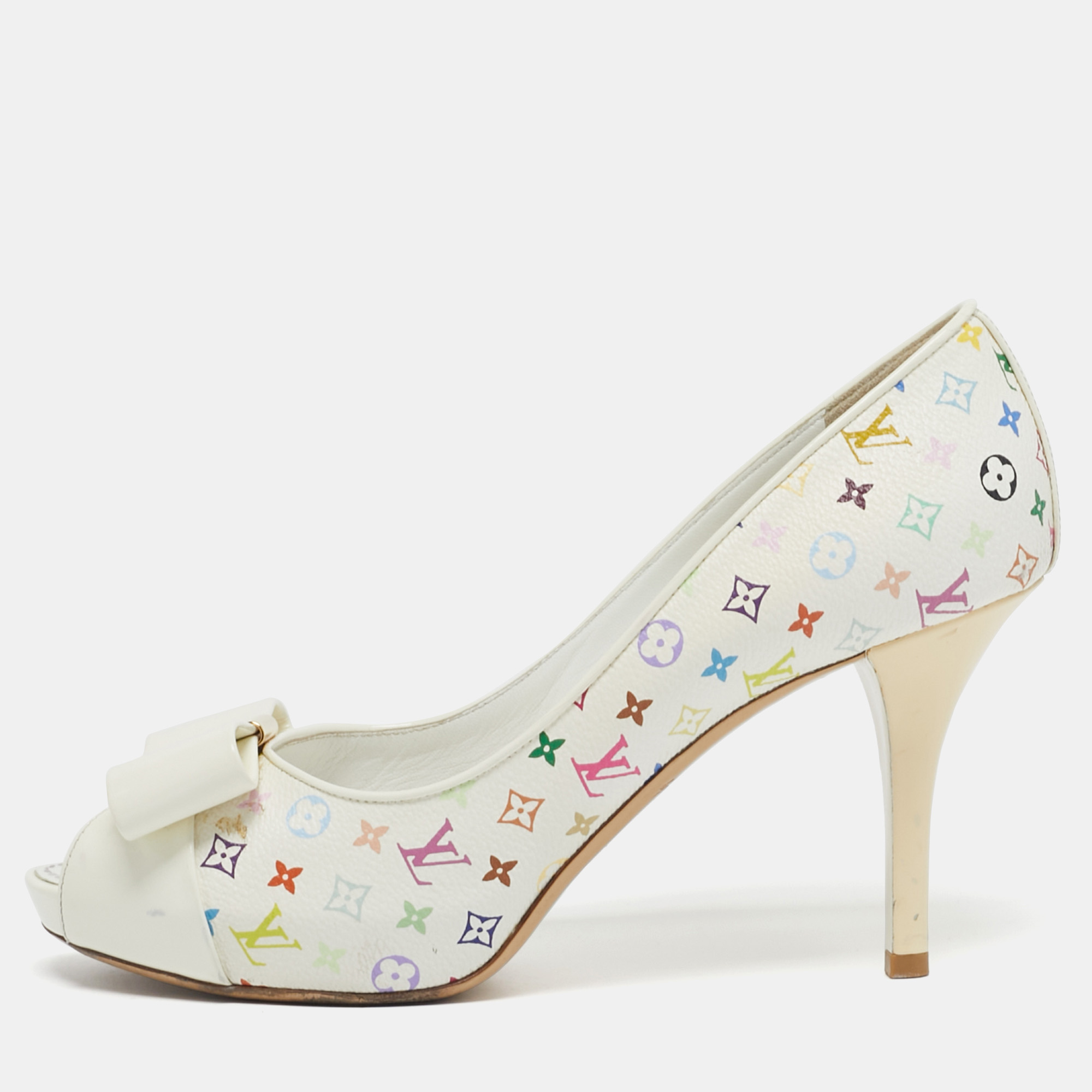 

Louis Vuitton Bow Size  Multicolor Monogram Canvas and Patent Leather Peep Toe Pumps