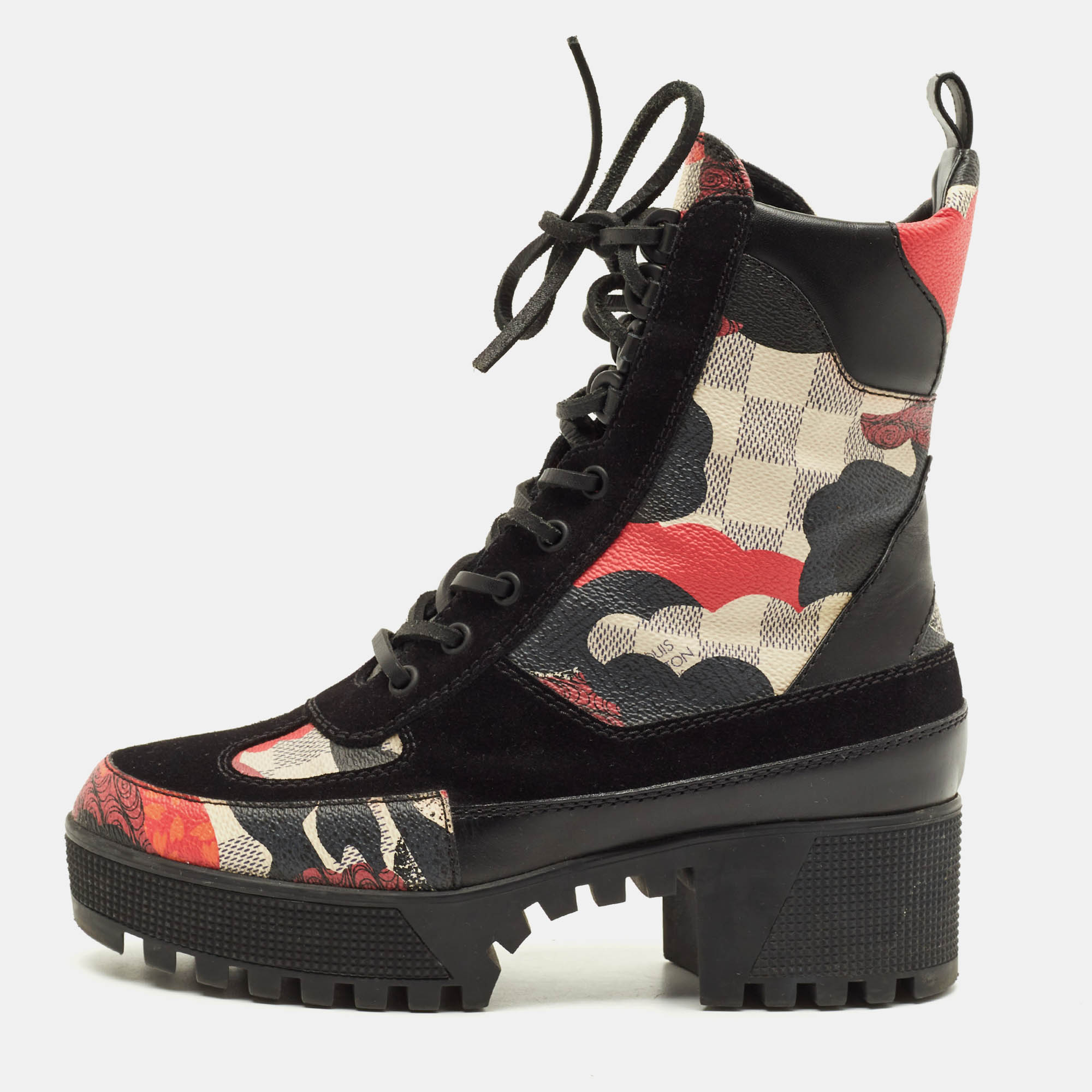 

Louis Vuitton Laureate Size  Damier Azur Overcloud Canvas Combat Boots, Multicolor