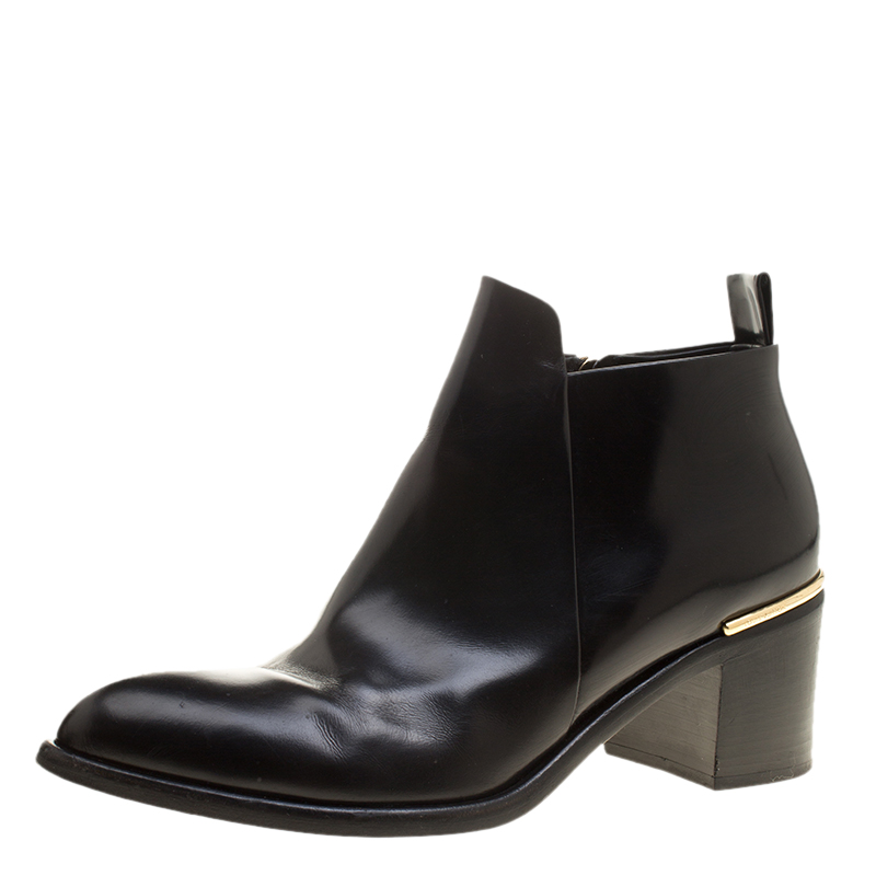 Pre Owned بوت كاحل لوي فيتون مقدمة مدببة جلد أسود مقاس 40