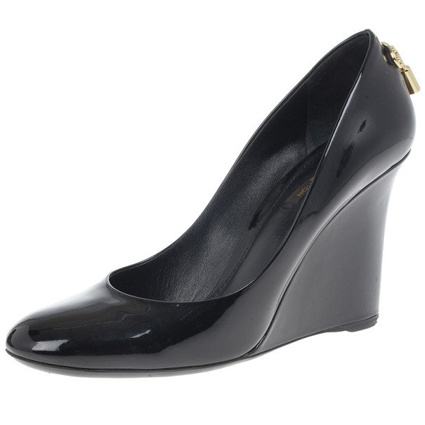 Pre Owned Louis Vuitton Black Patent Oh Really! Wedge Pumps Size 38.5