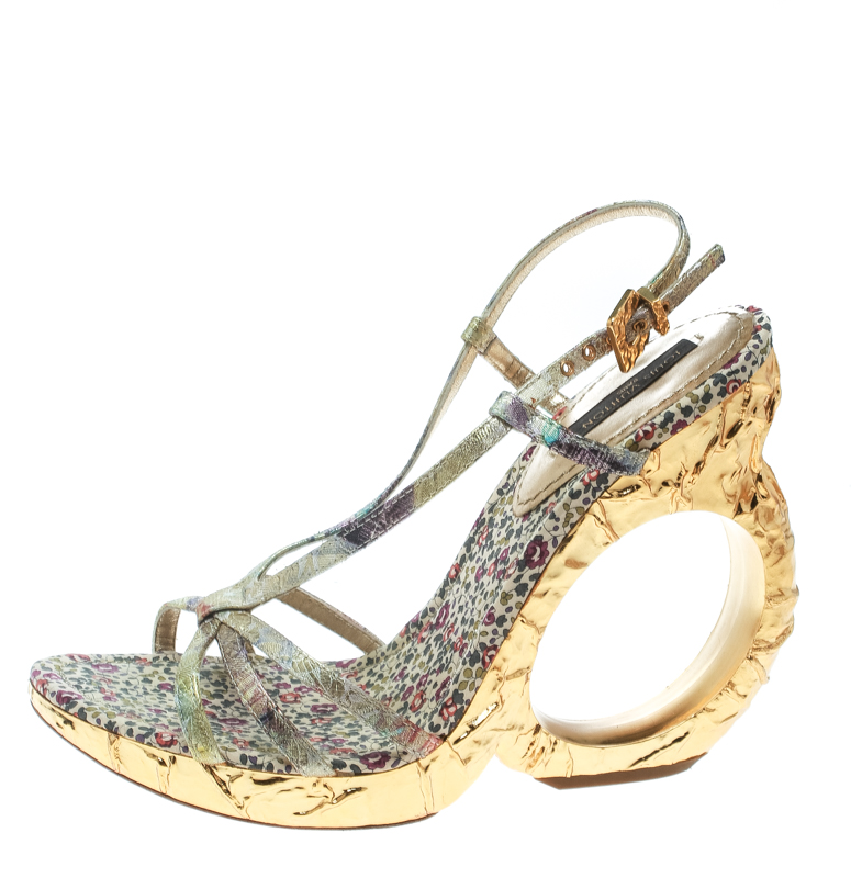 

Louis Vuitton Multicolor Brocade Fabric Feerique Morganne Wedge Strappy Sandals Size