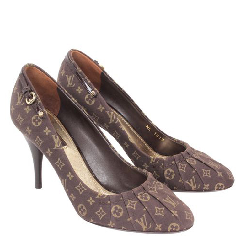 

Louis Vuitton Monogram Fabric Canvas Pumps Size, Brown