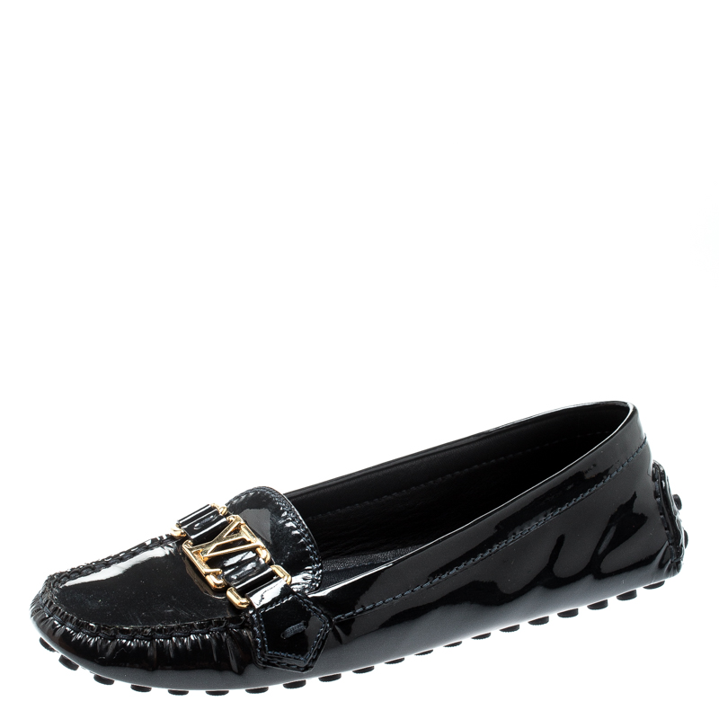حذاء لوفرز أكسفورد لوي فيتون جلد لامع أسود مقاس 38.5