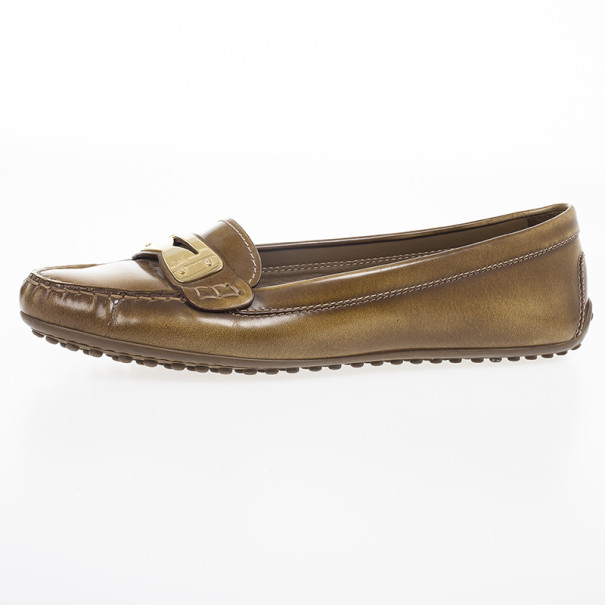 Pre Owned Louis Vuitton Brown Glazed Leather Cluny Loafers Size 39.5