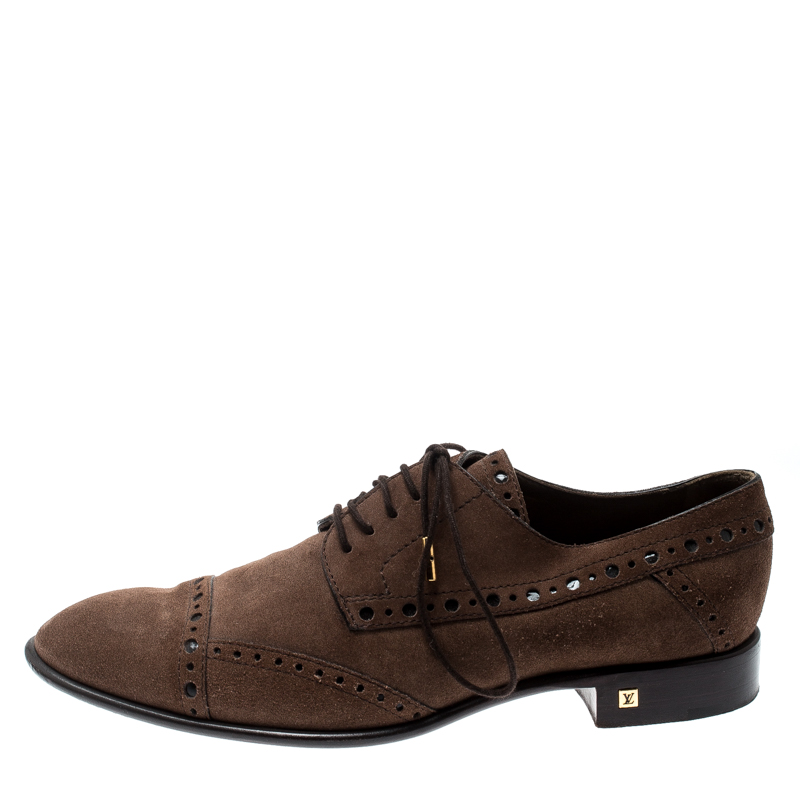 

Louis Vuitton Brown Suede Brogue Lace Up Flats Size