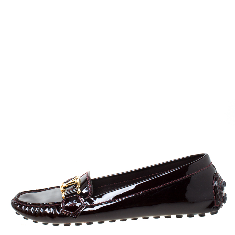 

Louis Vuitton Burgundy Patent Leather Oxford Loafers Size