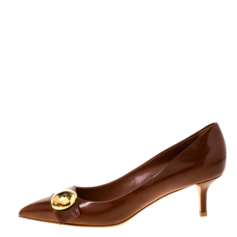 

Louis Vuitton Brown Leather Pointed Toe Pumps Size