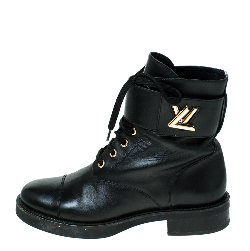 

Louis Vuitton Black Leather Wonderland Ranger Ankle Boots Size