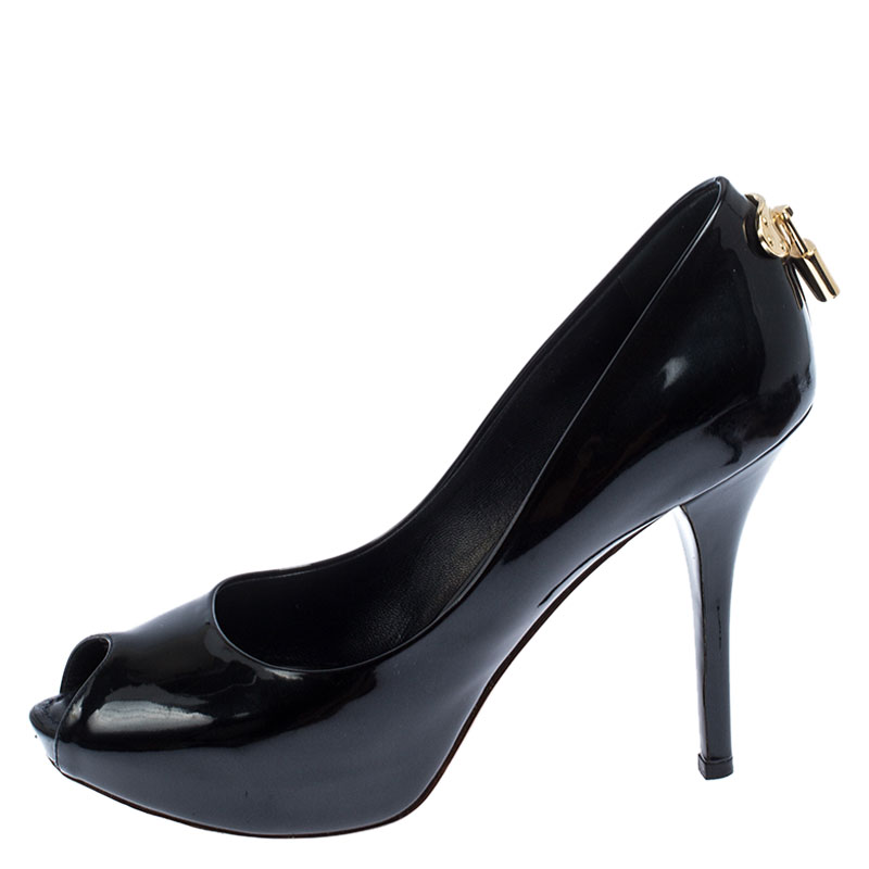 

Louis Vuitton Black Patent Leather Oh Really! Peep Toe Platform Pumps Size