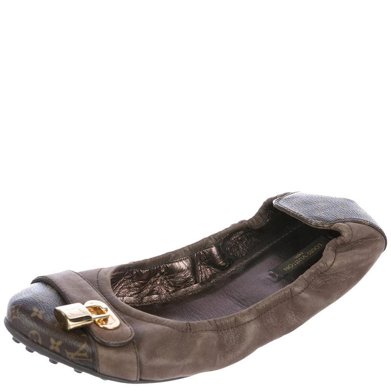 louis vuitton flats