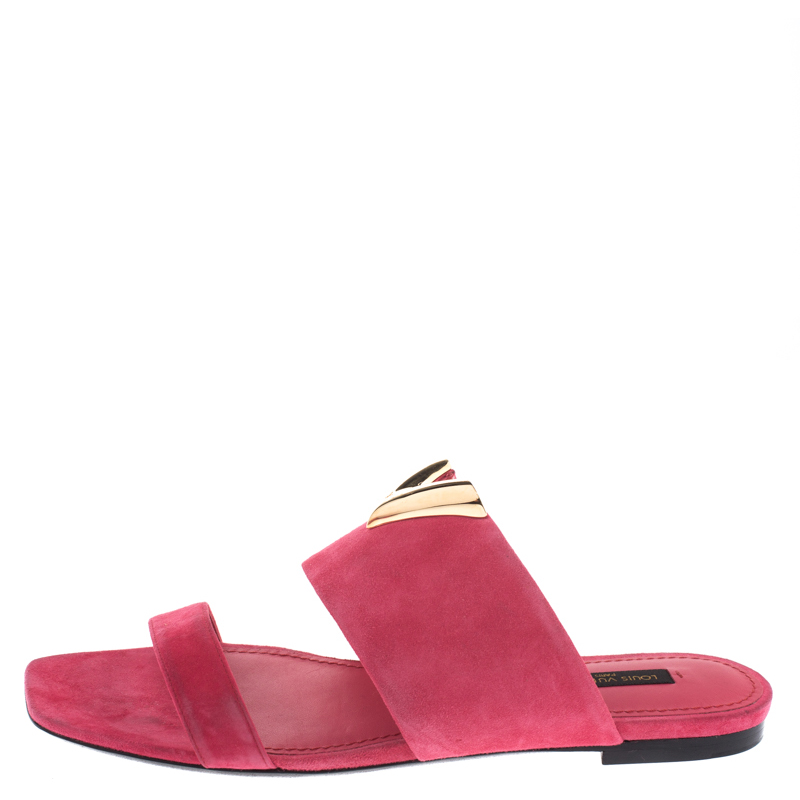 

Louis Vuitton Pink Suede Bayfront Slide Flats Size