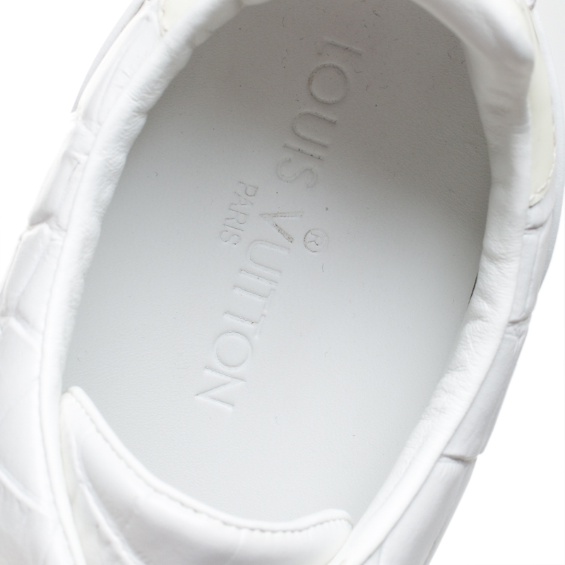 Frontrow leather trainers Louis Vuitton White size 37 EU in Leather -  15600324