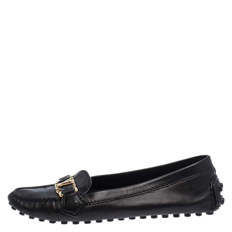 

Louis Vuitton Black Leather Oxford Loafers Size